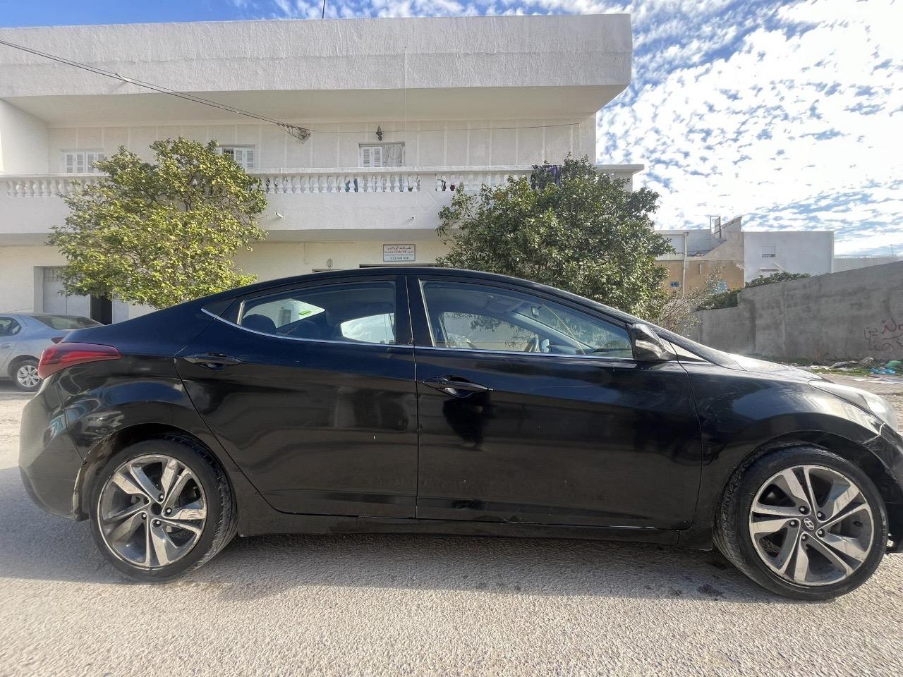 Hyundai Elantra - Tunisie