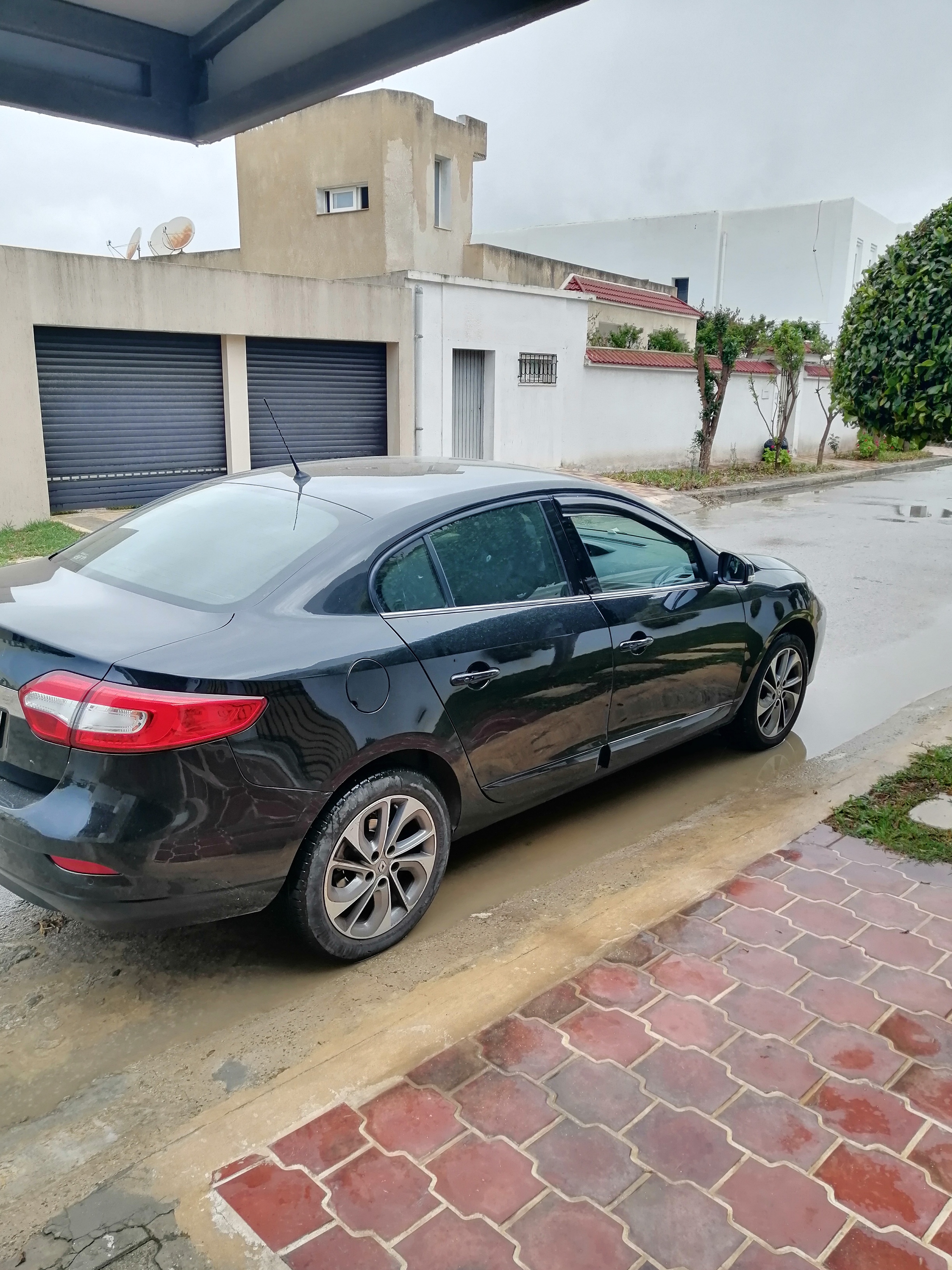 Renault FLUENCE - Tunisie