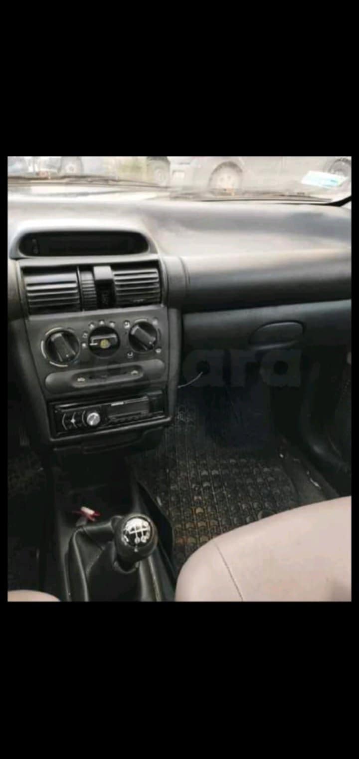 Opel Corsa - Tunisie