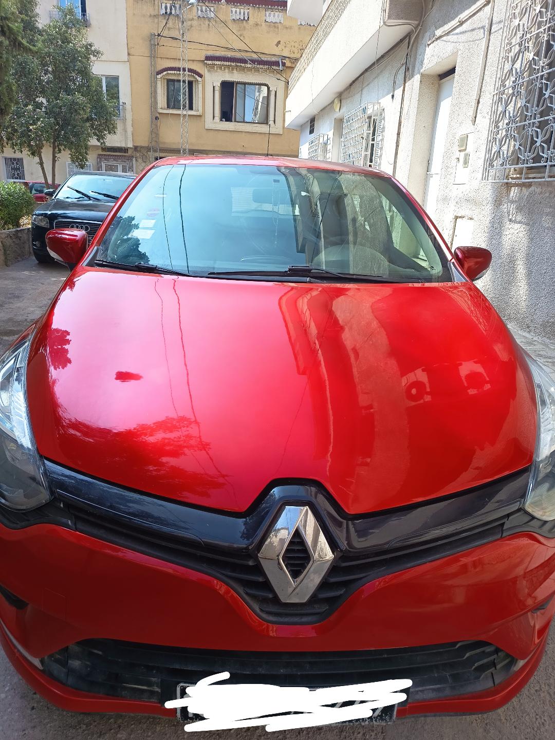 Renault Clio - Tunisie