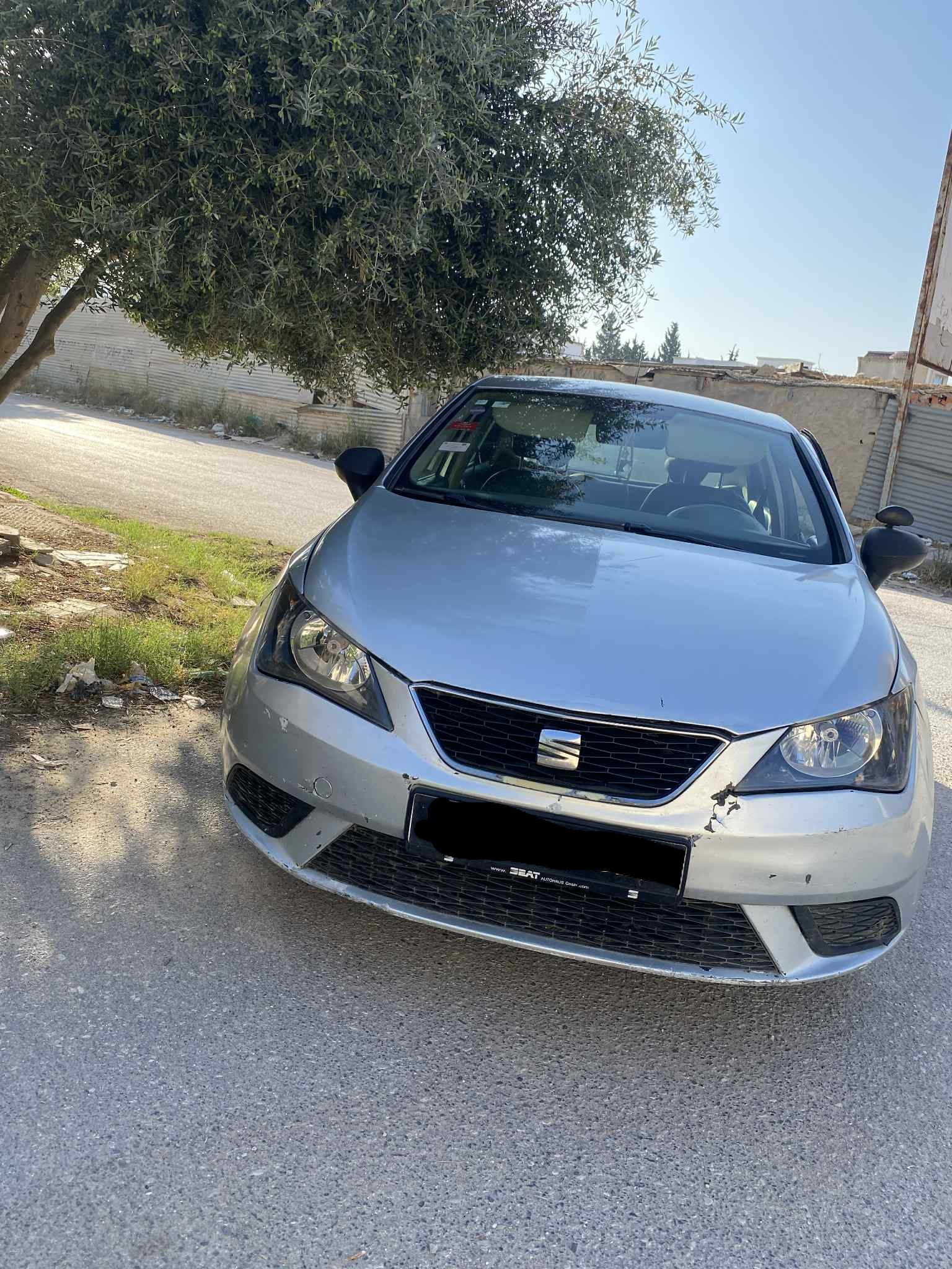 Mannouba La Mannouba Seat Ibiza Tres belle seat ibiza