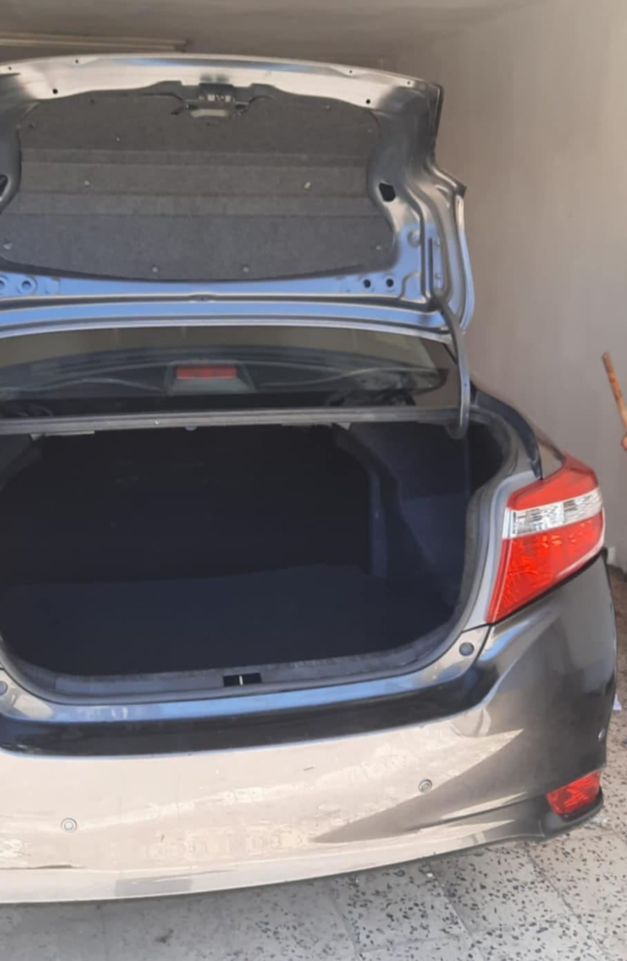 Mannouba La Mannouba Toyota Yaris Toyota yaris sedan 1re main