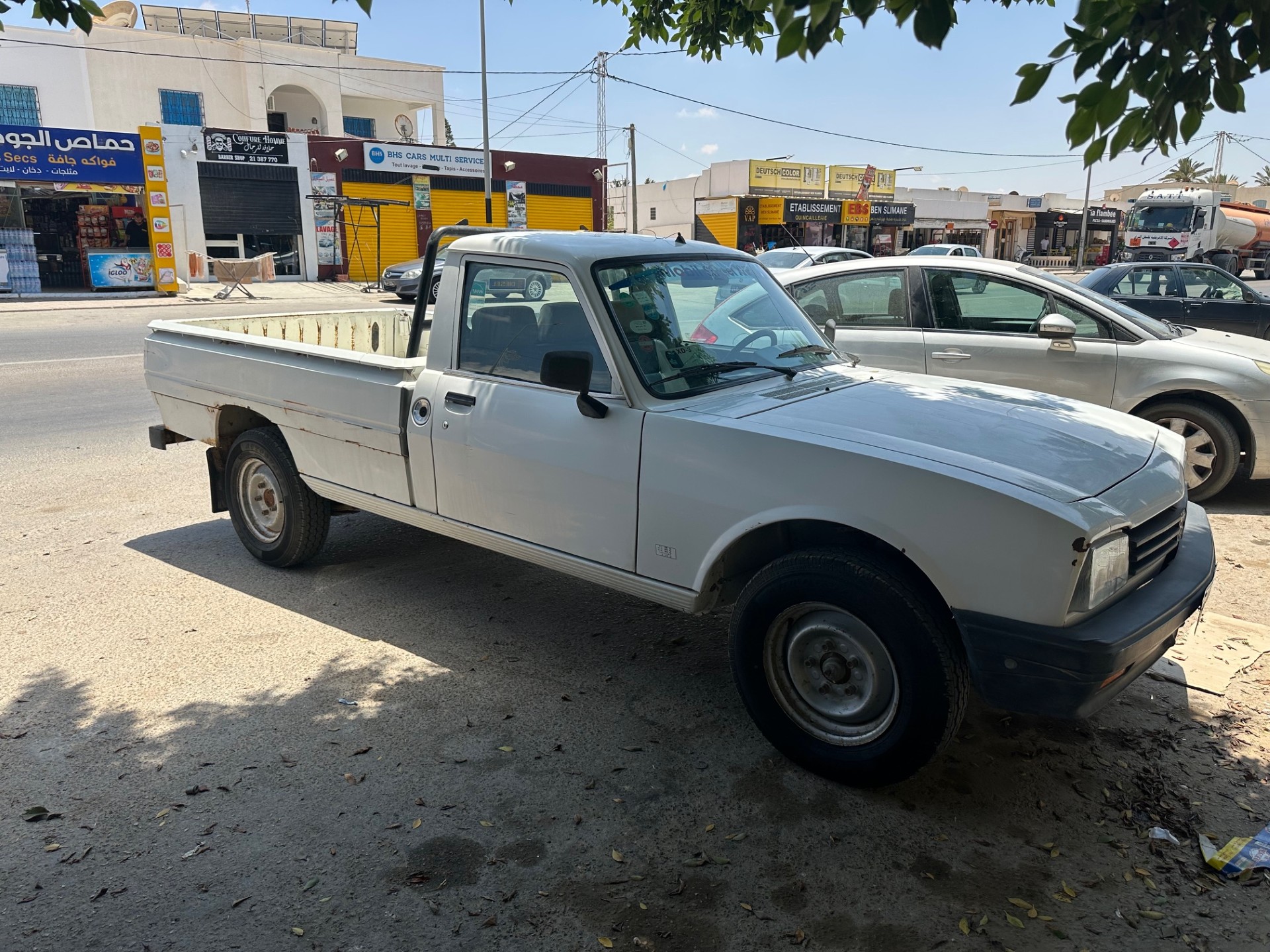 Djerba - Houmet Essouk Djerba  Peugeot 504 Peugeot 504