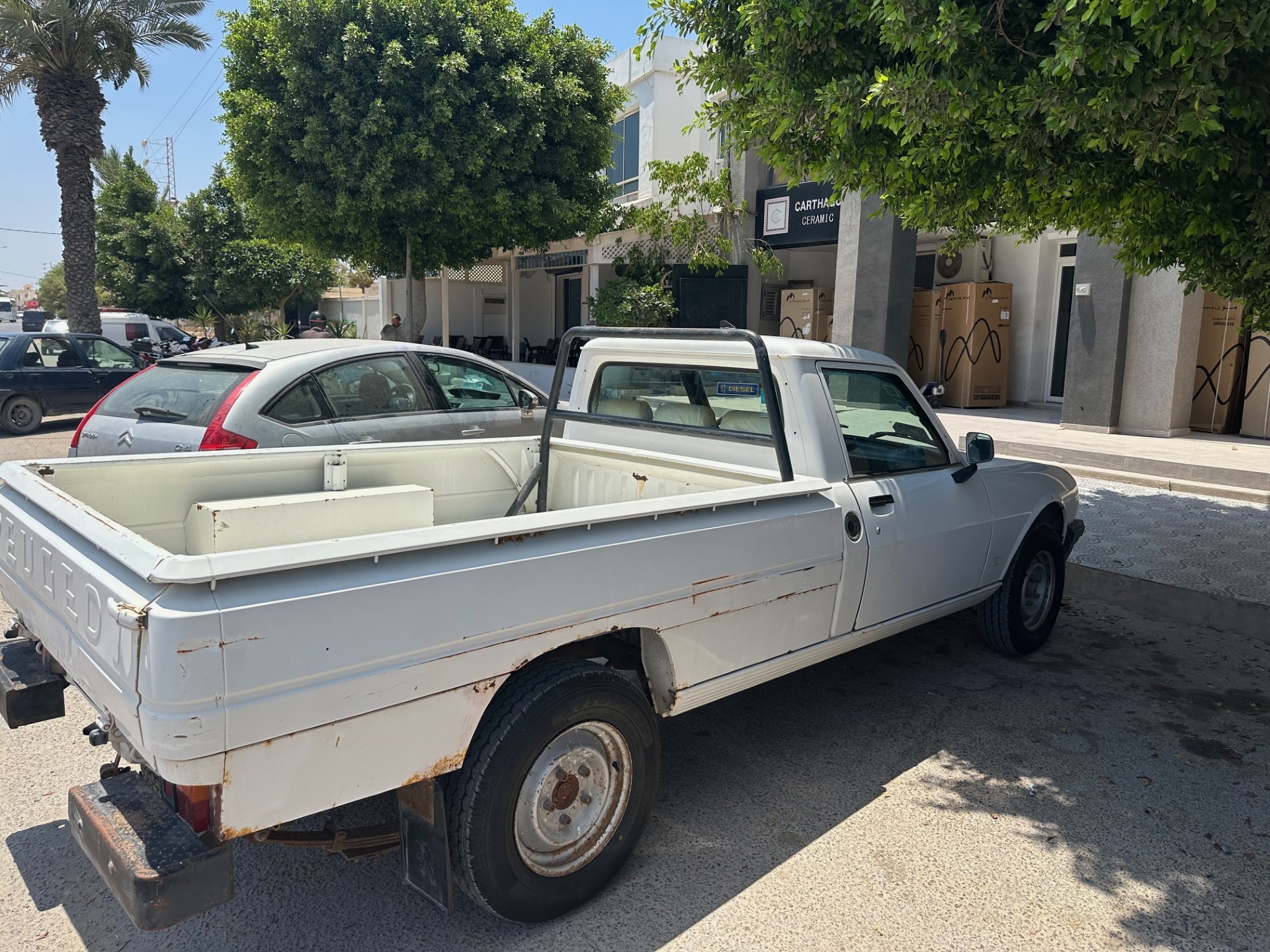 Djerba - Houmet Essouk Djerba  Peugeot 504 Peugeot 504