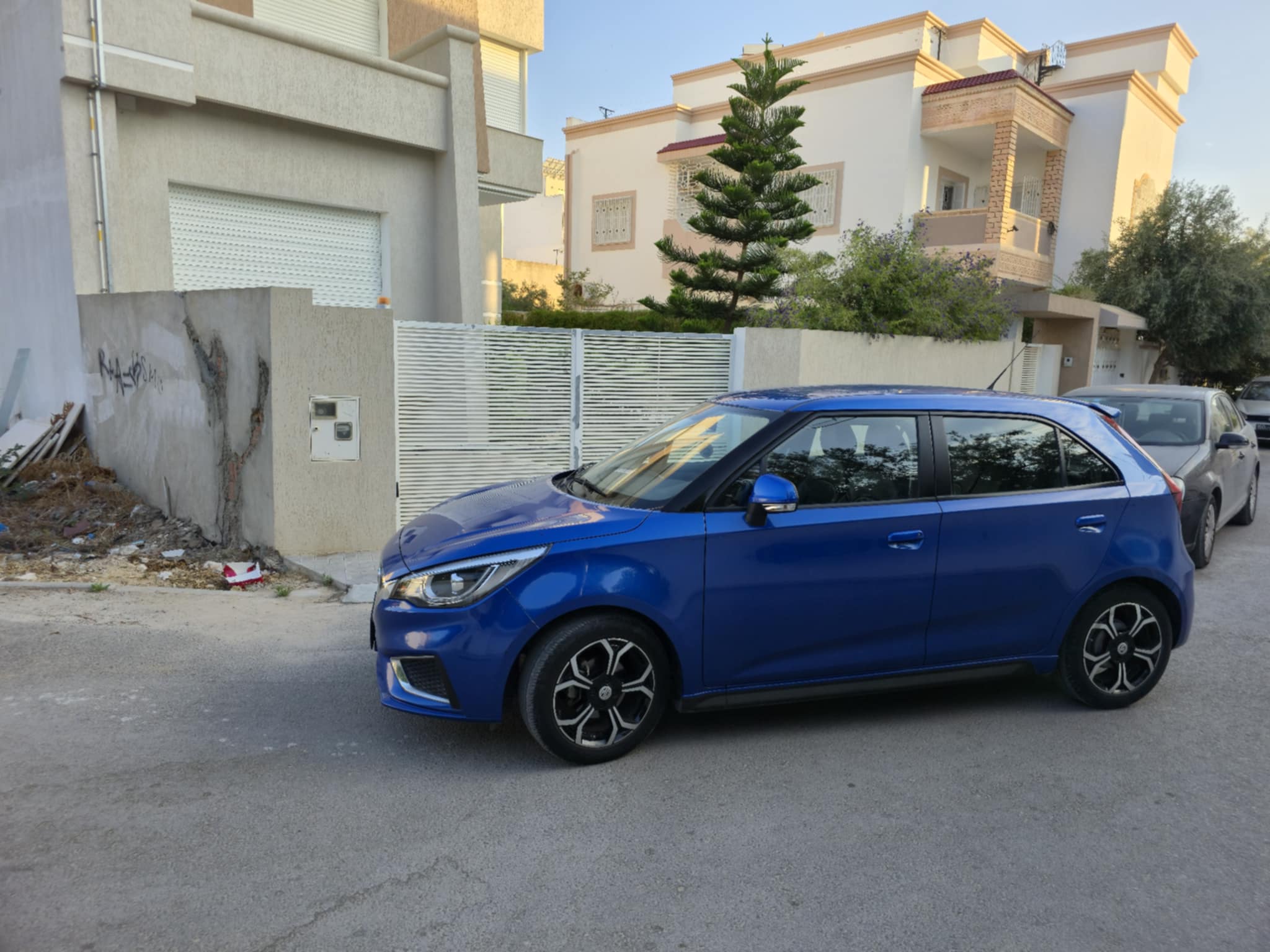 Monastir Monastir Mg MG Trs propre bonne tat comme neuf