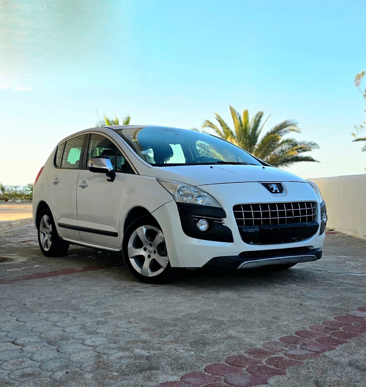 Hammamet Zone Hoteliere Peugeot 3008 Une belle 3008