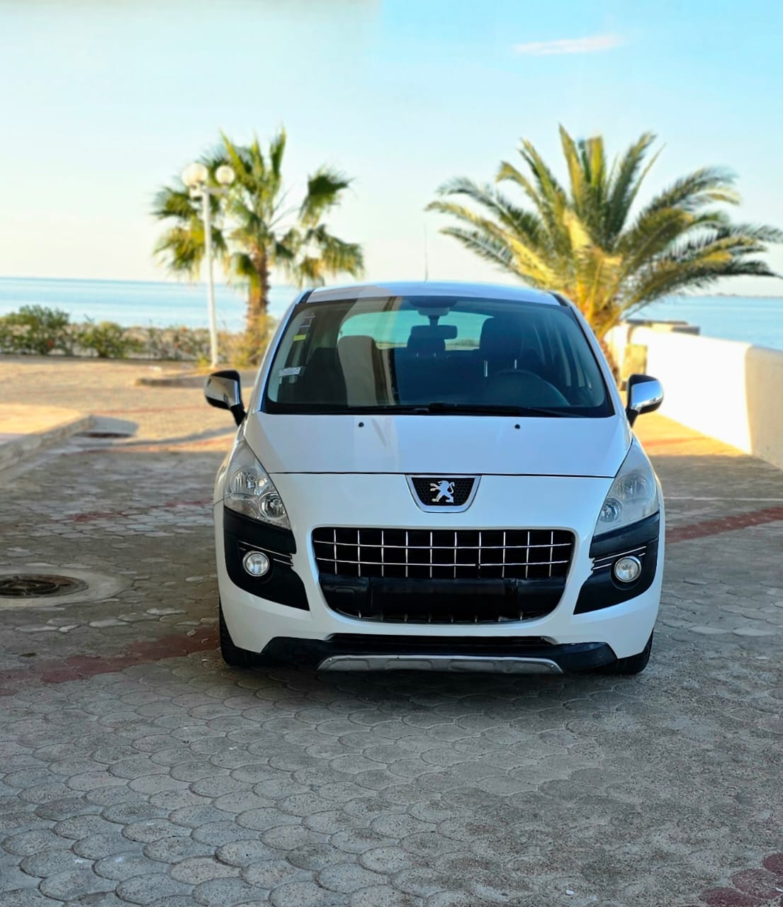 Hammamet Zone Hoteliere Peugeot 3008 Une belle 3008