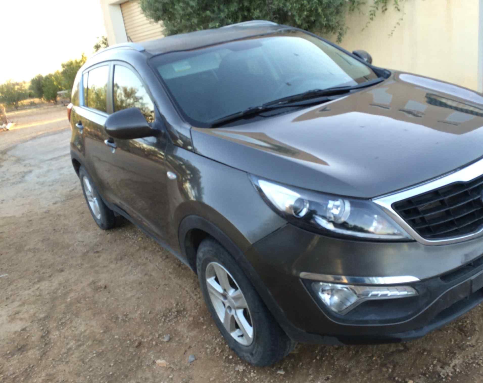 Oueslatia Oueslatia Kia Sportage Kia spotage