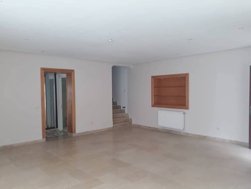 Ain Zaghouan Ain Zaghouan Location Duplex Triplex avec piscine s4 ref ca360007