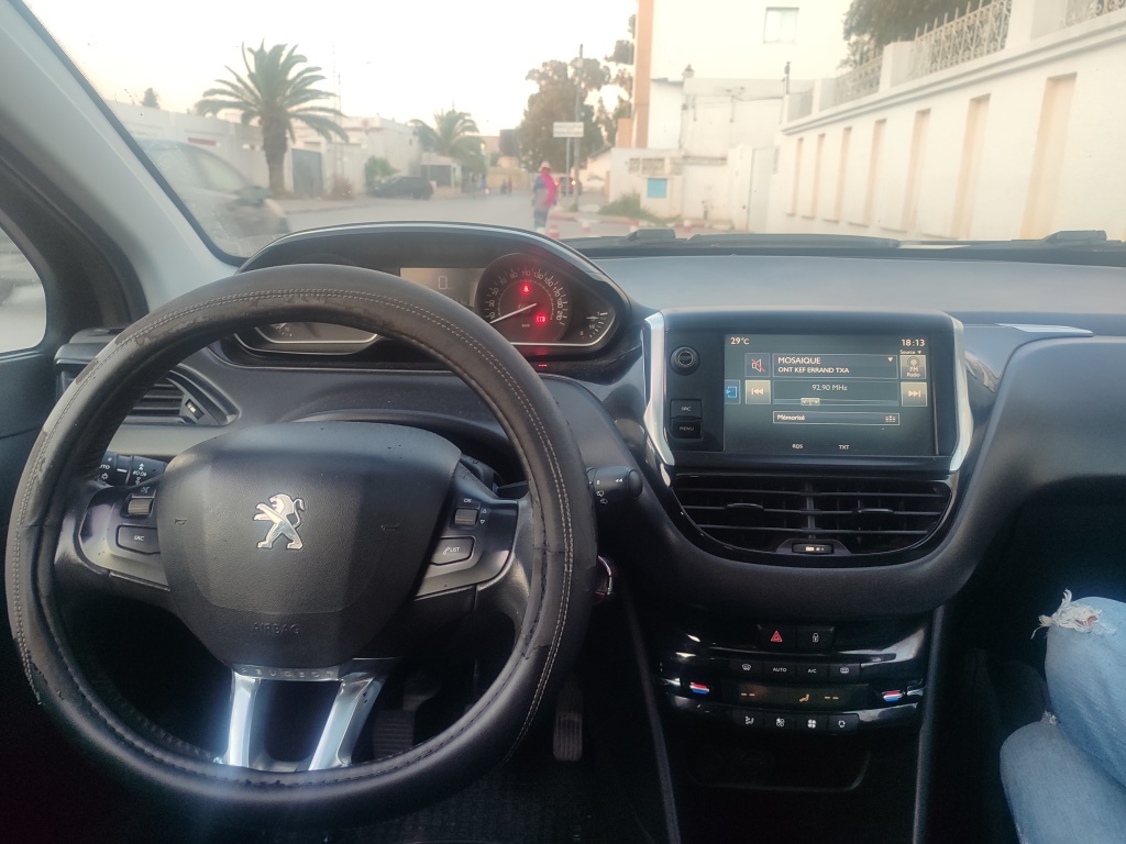 Peugeot 208 - Tunisie