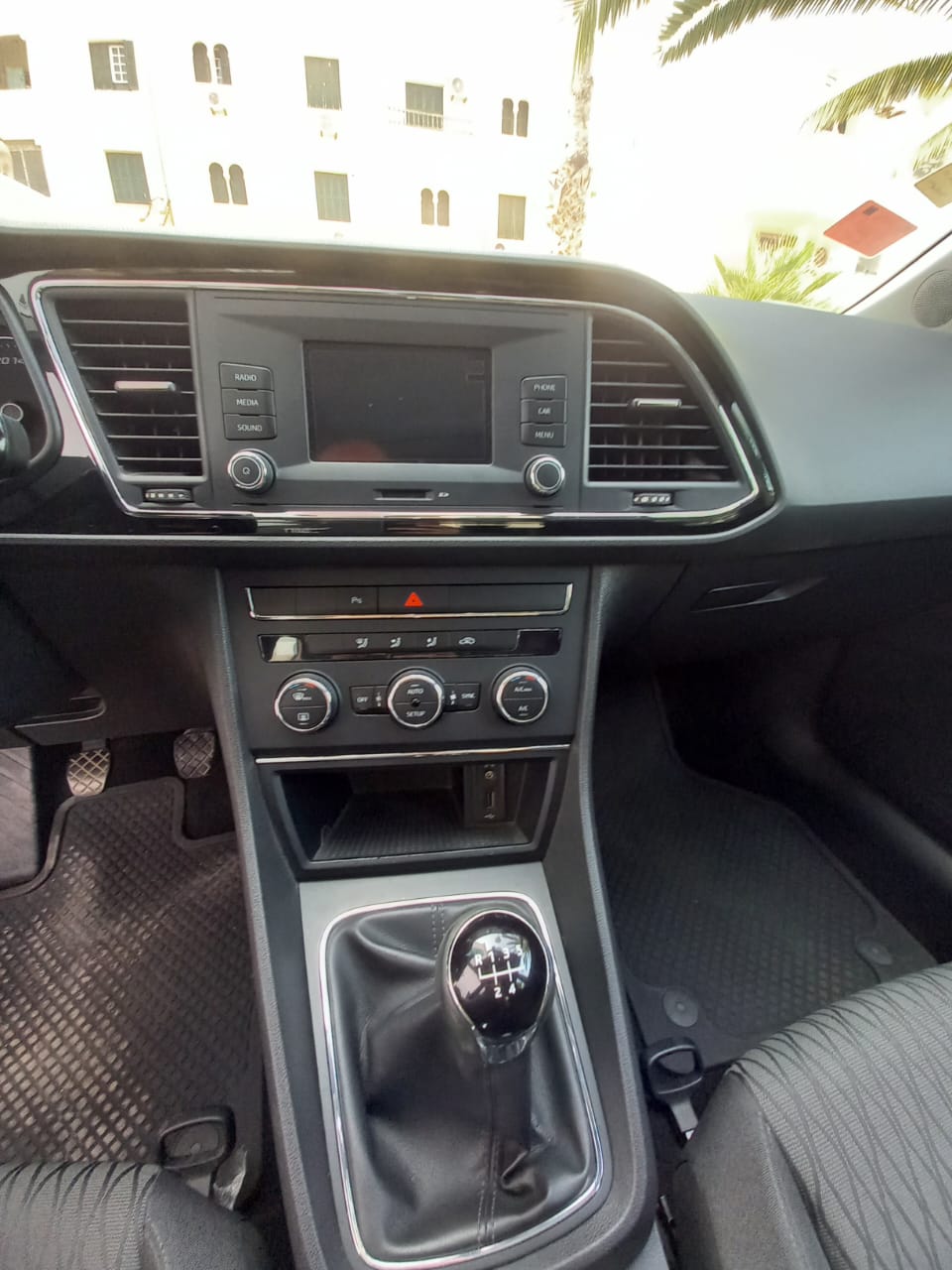 Ain Zaghouan Jardins de Carthage Seat Leon Seat leon tsi 2016 1 main