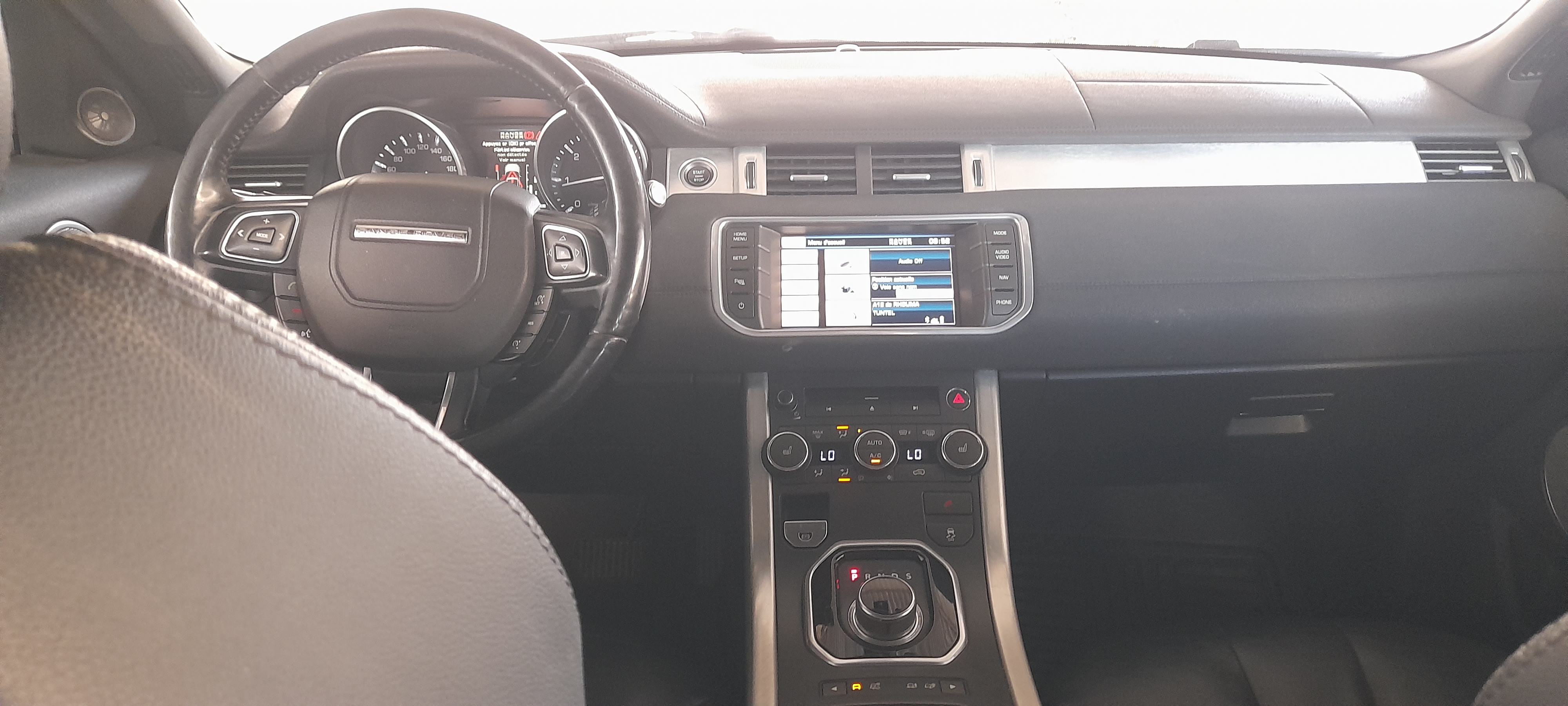 Ain Zaghouan Jardins de Carthage Land-Rover Range Land rover evoque