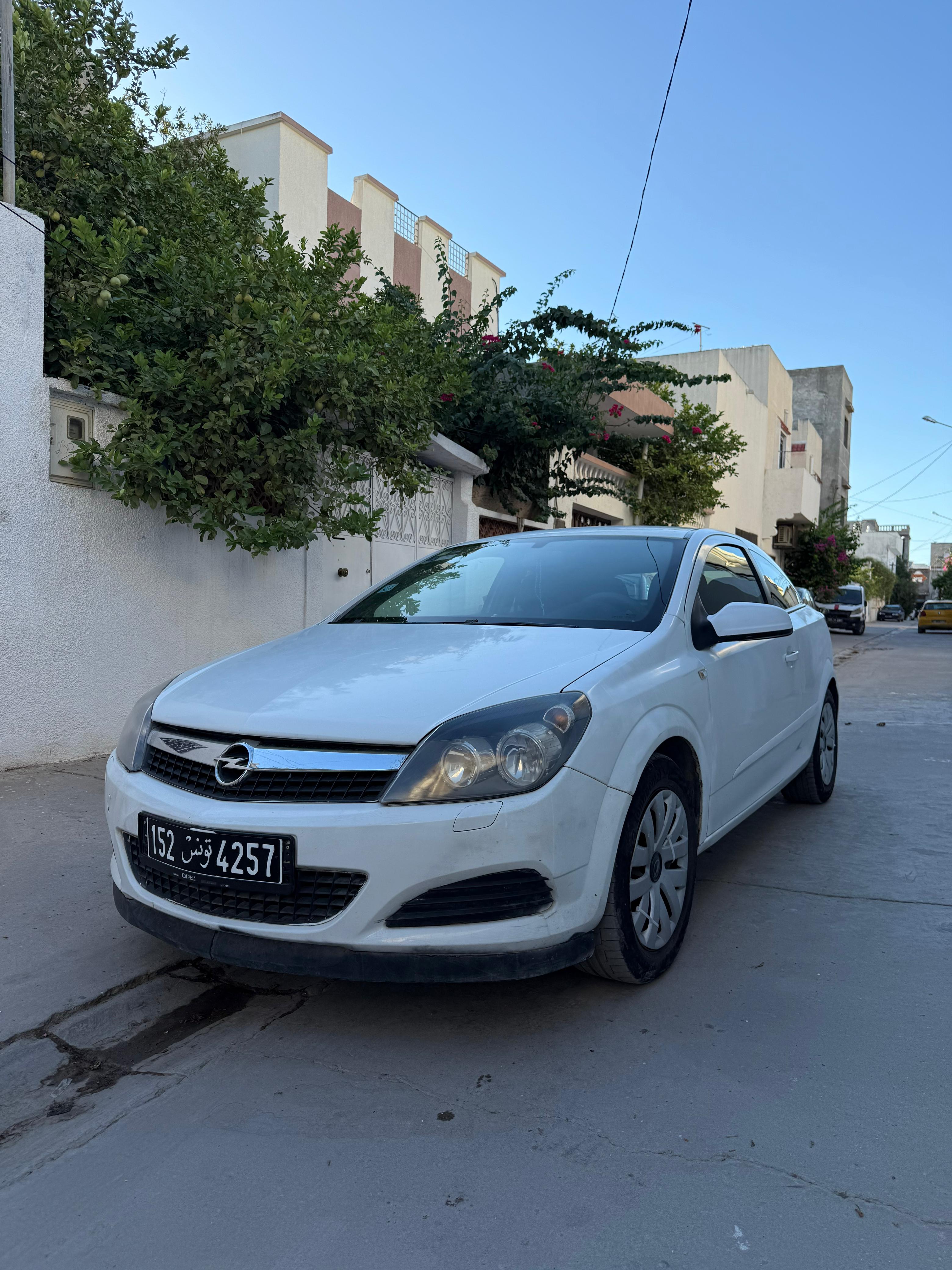 Opel Astra - Tunisie