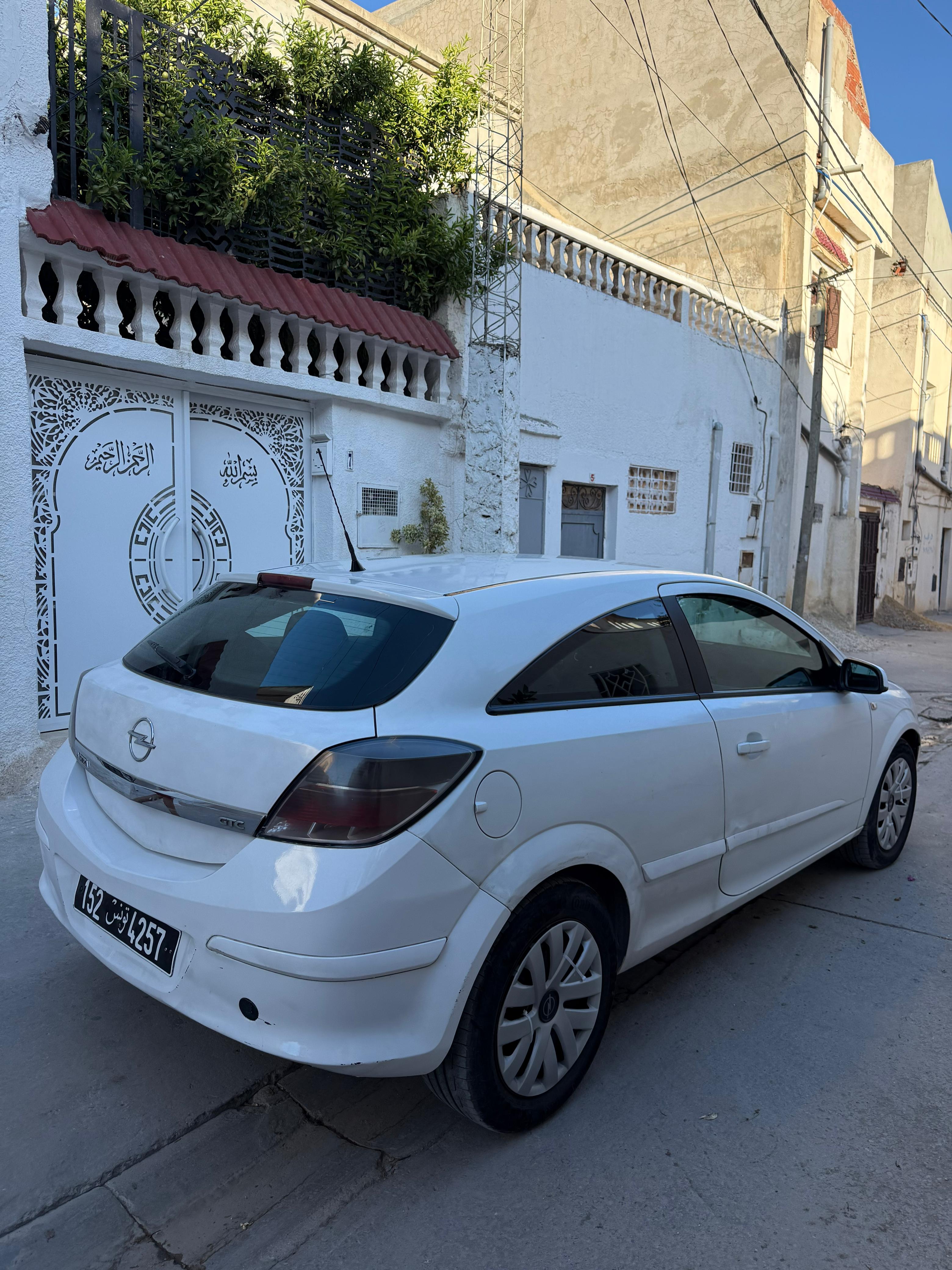 Opel Astra - Tunisie