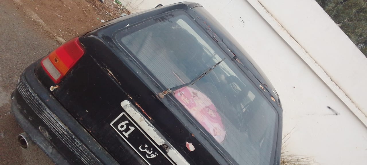 Oued Ellil Oued Ellil Opel Kadett Contrat ferraille