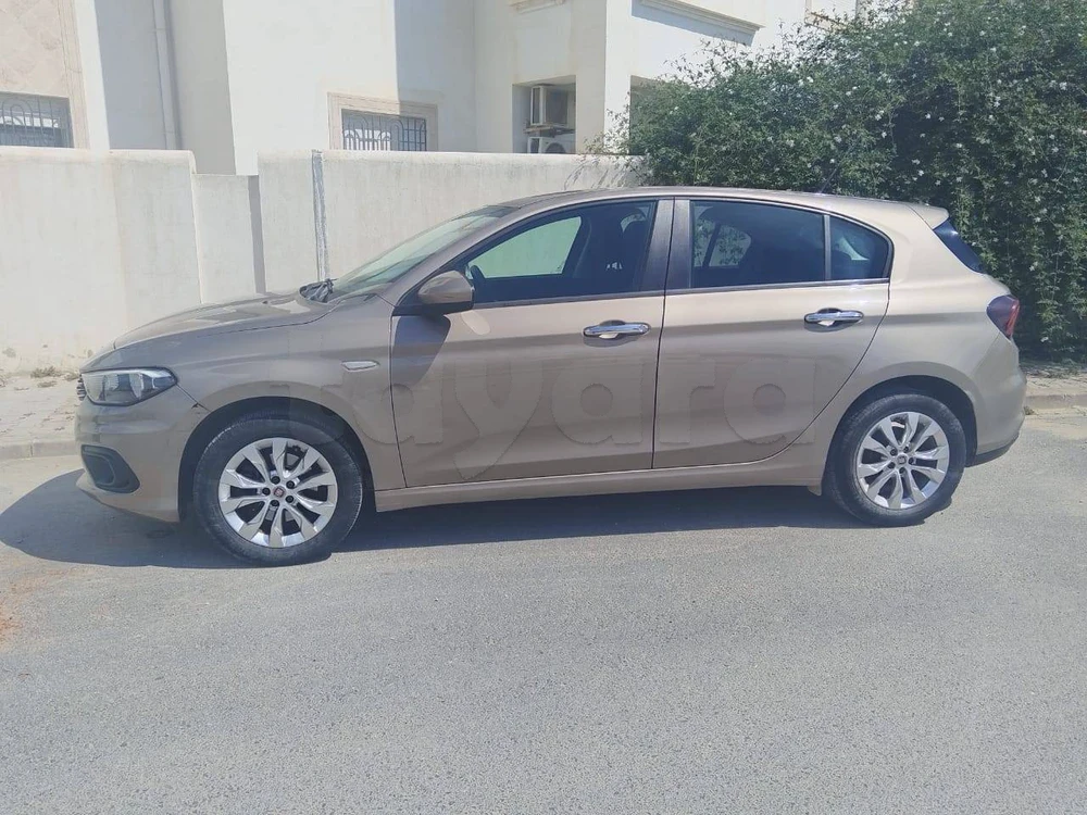La Soukra Chotrana 1 Fiat Tipo Une belle voiture 1er main bien entretenue
