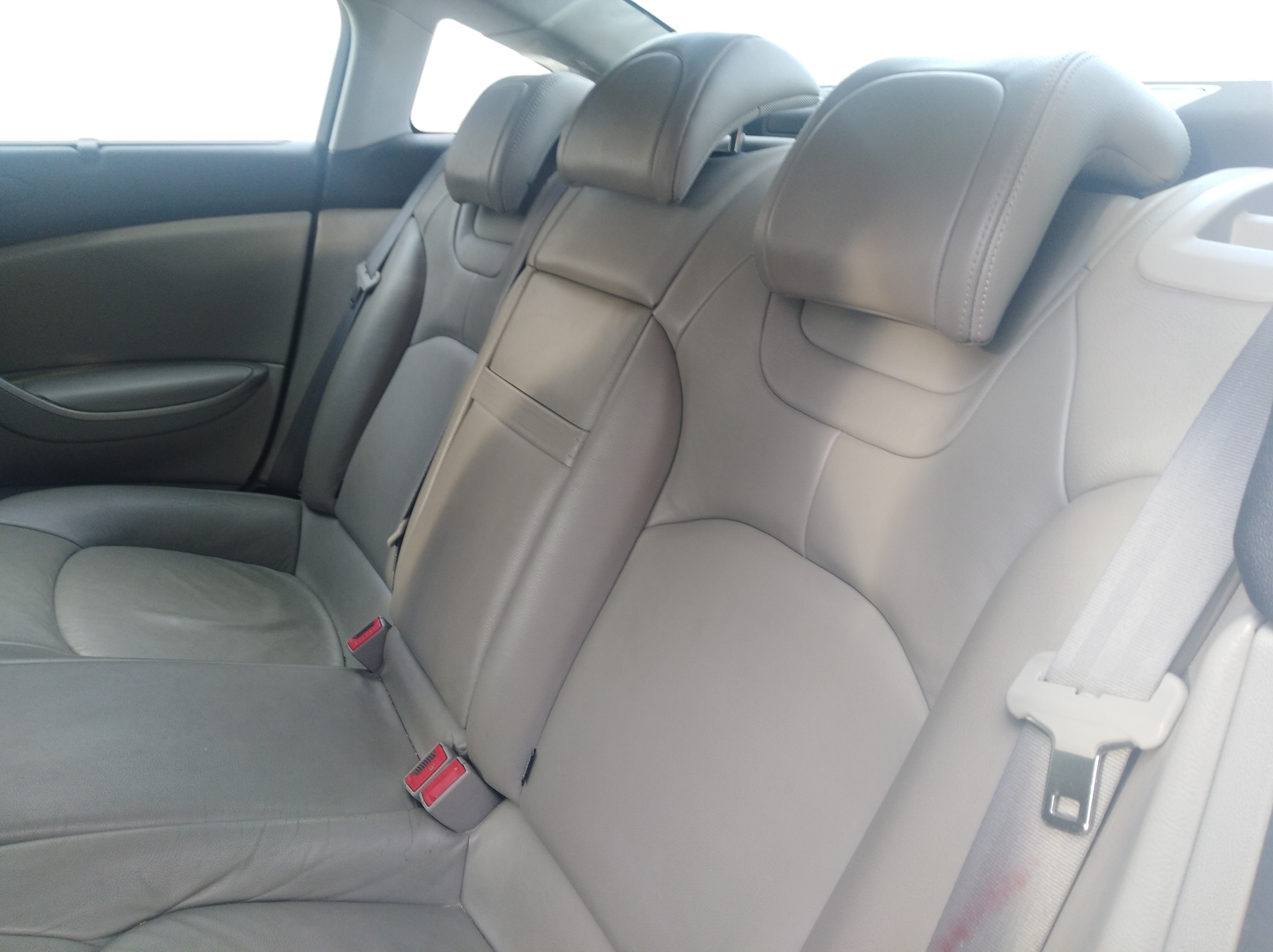 Bembla Menzel Ennour Citroen C5 Bonne voiture
