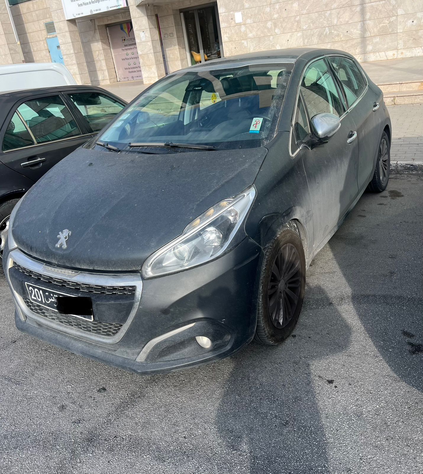 Bou Mhel El Bassatine Bou Mhel Peugeot 208 Peugeot 208