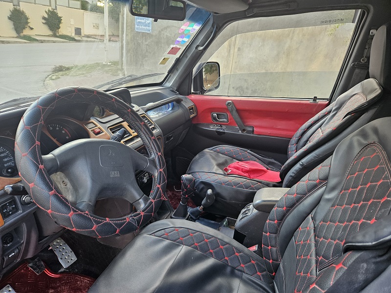 Mnihla Jardins d'el Menzah Mitsubishi Pajero Av mitsubishi pajero