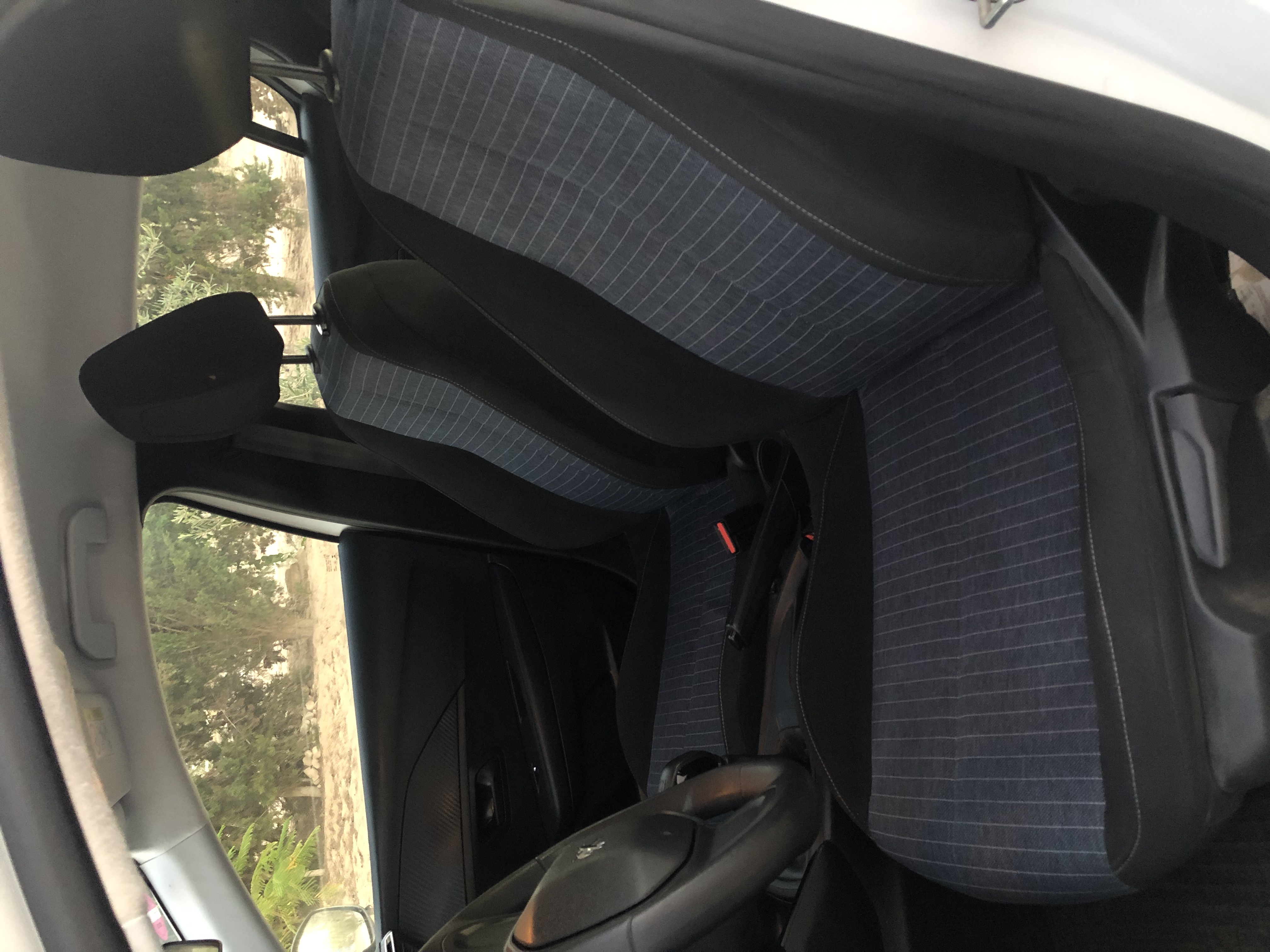 Peugeot 208 - Tunisie