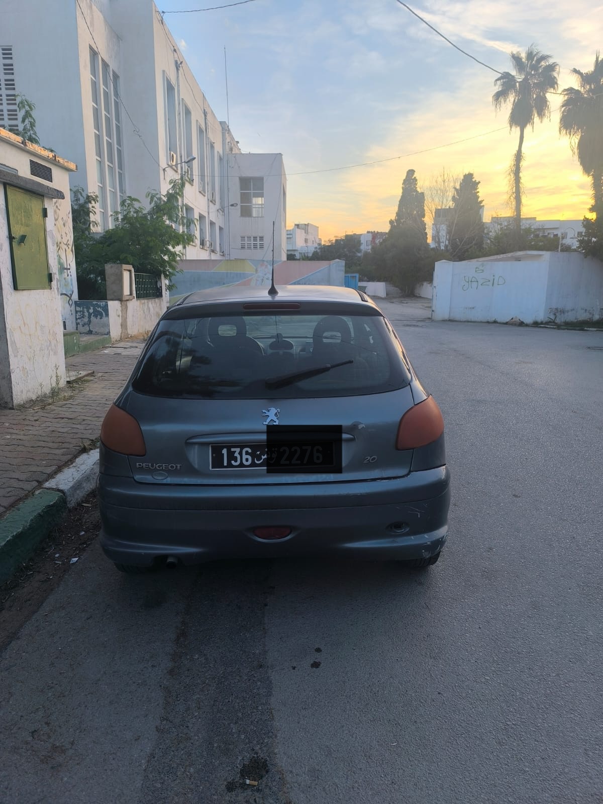 La Goulette Casino La Goulette Peugeot 206 Voiture d'une femme peugeot 206  2 portes