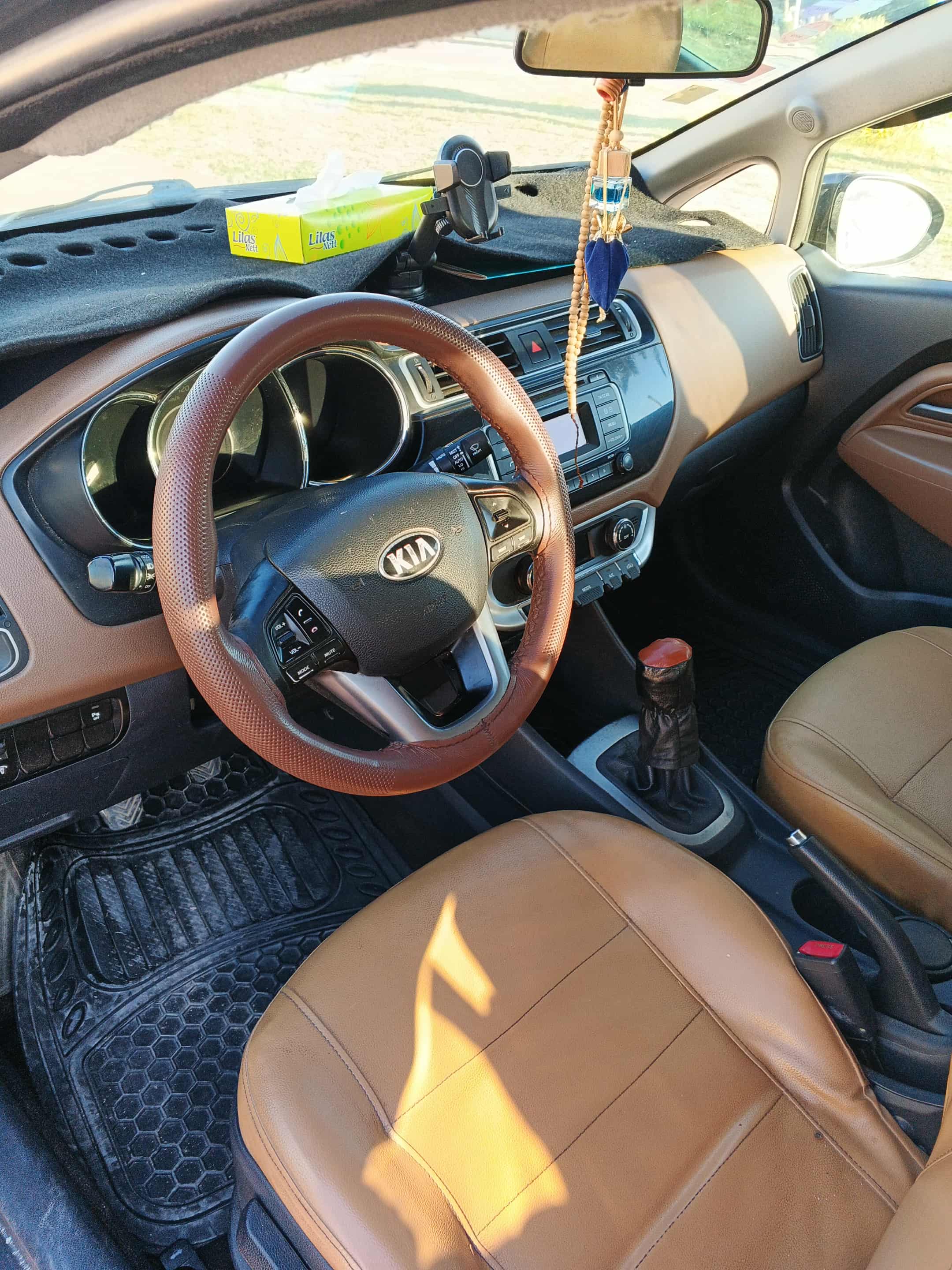 El Mourouj El Mourouj Kia Rio Excellente kia rio