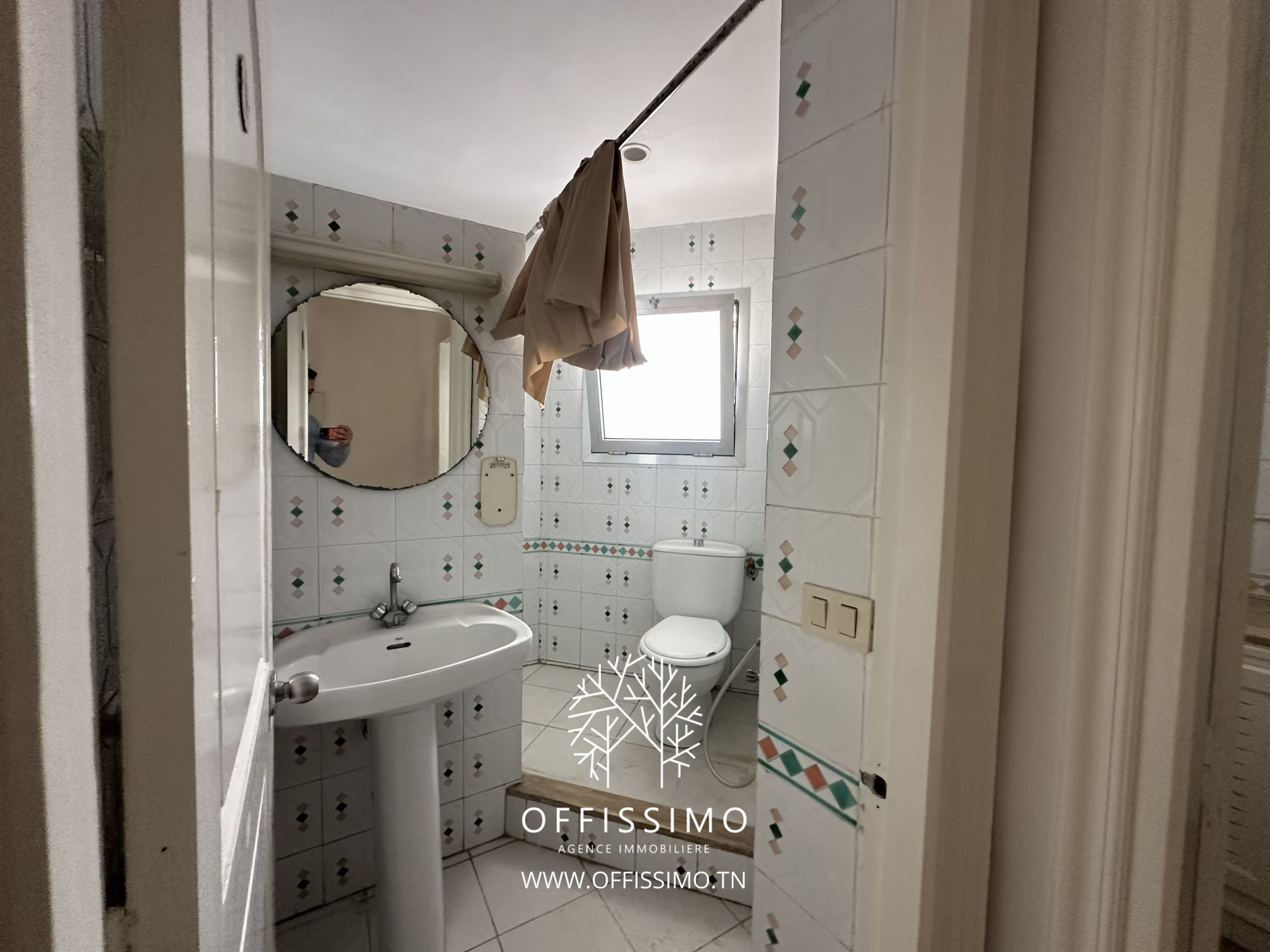 La Marsa Berge Du Lac Location Surfaces Bureau 1 pieces lac 1