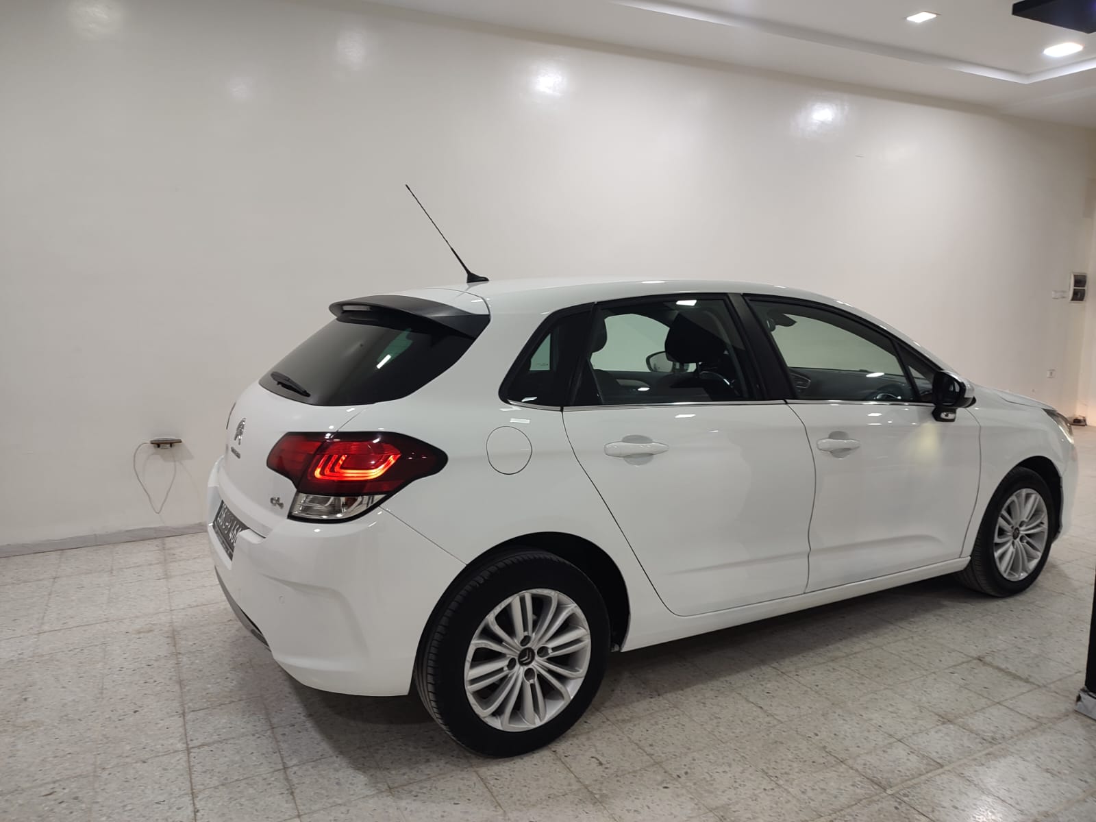 Mornag Mornag Citroen C4 Trs belle voiture