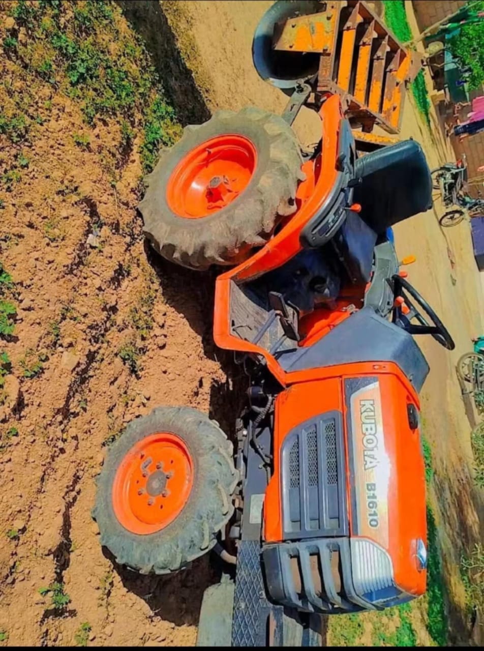 Zaghouan&nbsp;Bir Halima&nbsp;Autre Marque&nbsp;Autre Mod�le&nbsp;Mini tracteur