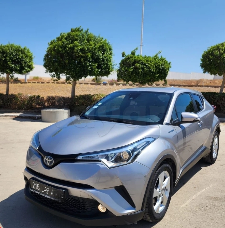Ariana Ville Riadh Landlous Toyota Autre Modle Toyota chr hybrid