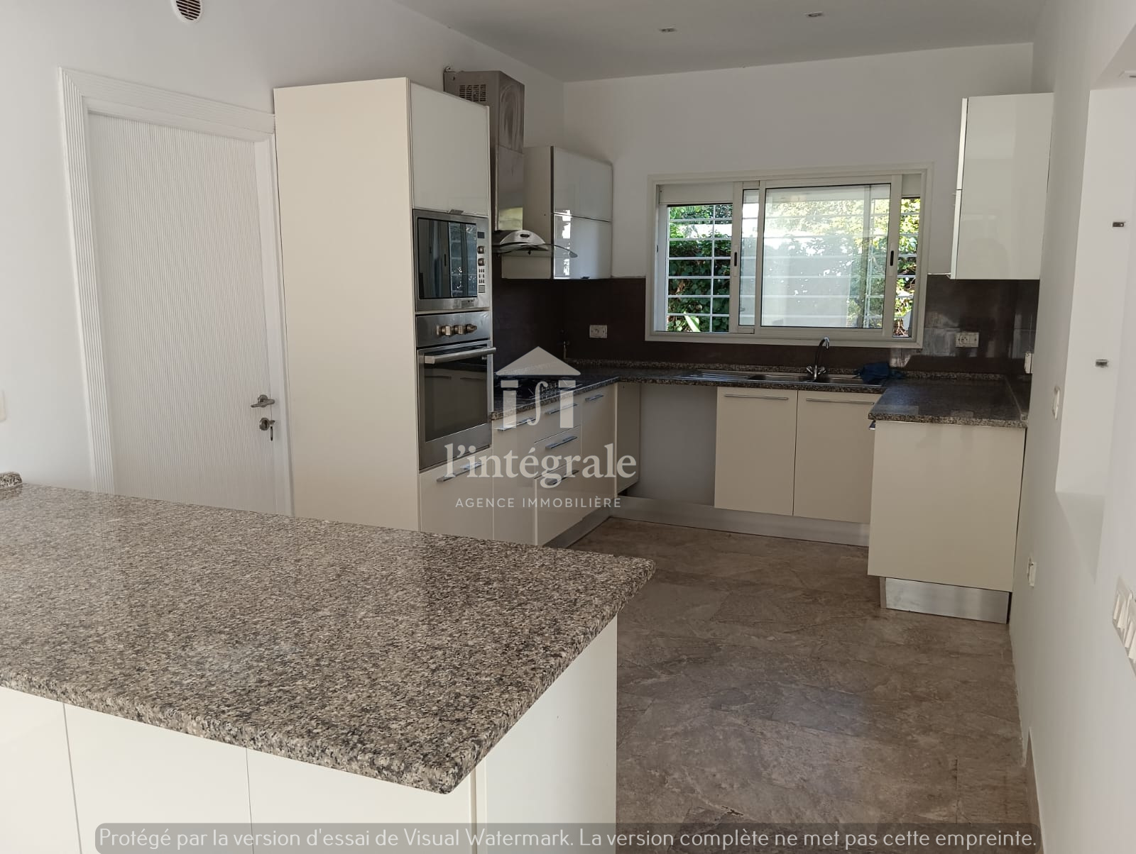 El Menzah&nbsp;Mutuelle Ville&nbsp;Location&nbsp;Maisons&nbsp;Magnifique villa moderne