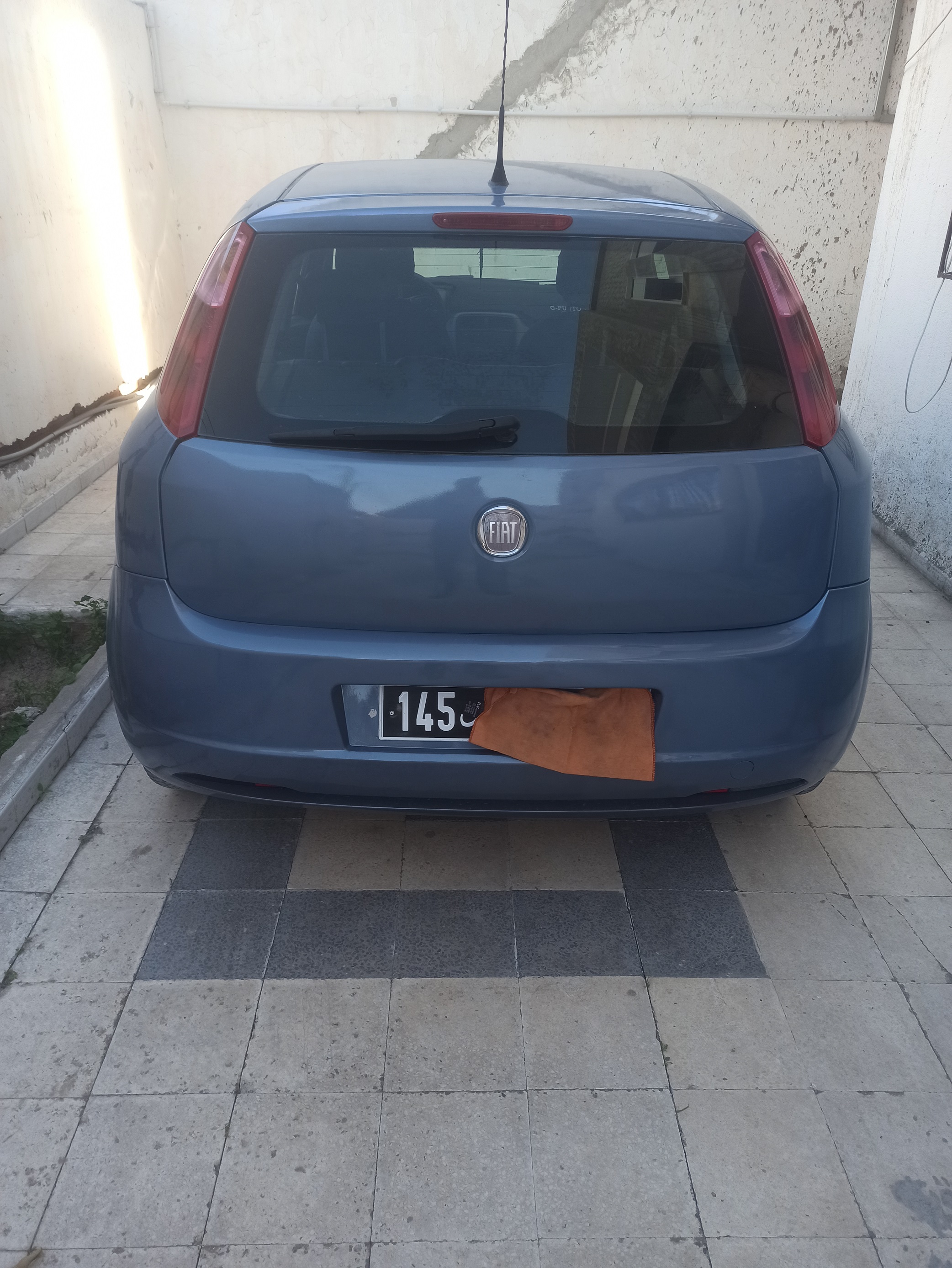El Mourouj&nbsp;Cite El Mourouj 3 Bis&nbsp;Fiat&nbsp;Grande Punto&nbsp;Fiat grandi punto