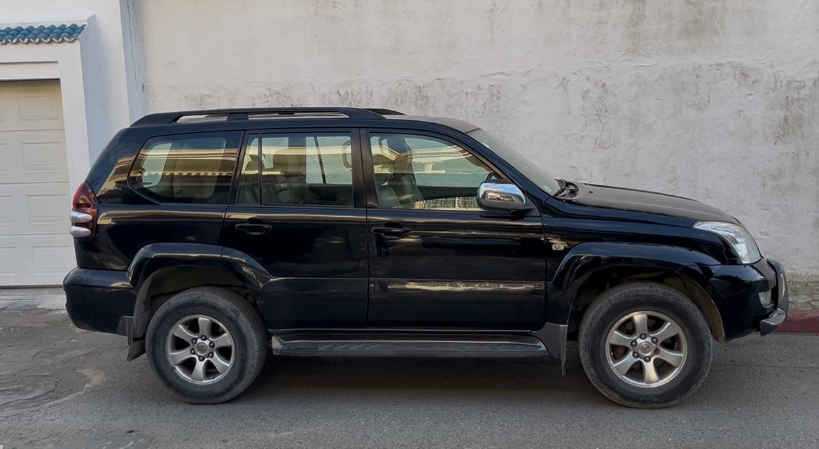 La Marsa&nbsp;Gammart&nbsp;Toyota&nbsp;Land Cruiser&nbsp;Toyota land cruiser prado vx 2009 7 places