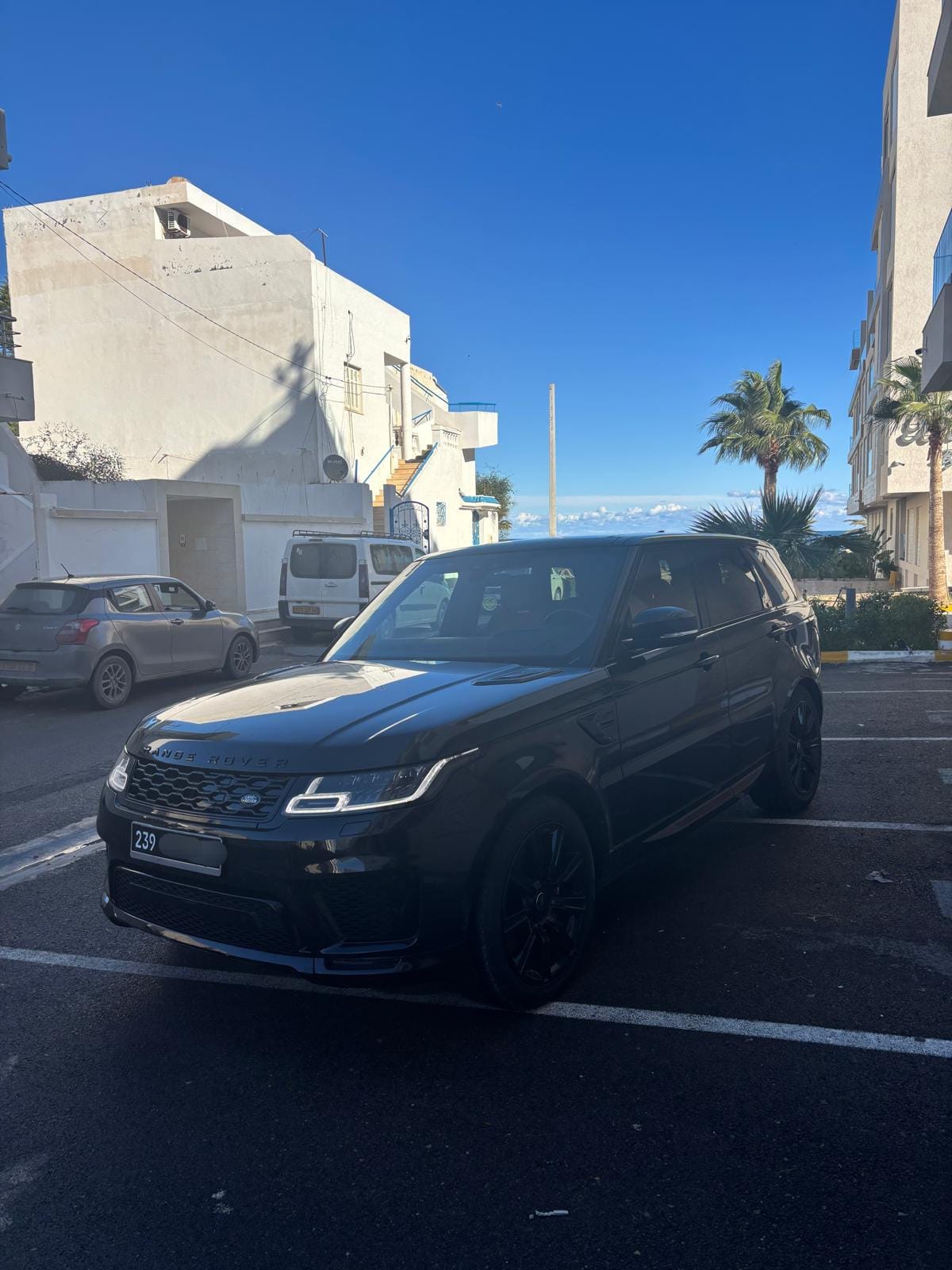 Akouda&nbsp;Chatt Meriem&nbsp;Land-Rover&nbsp;Range&nbsp;Range rover sport