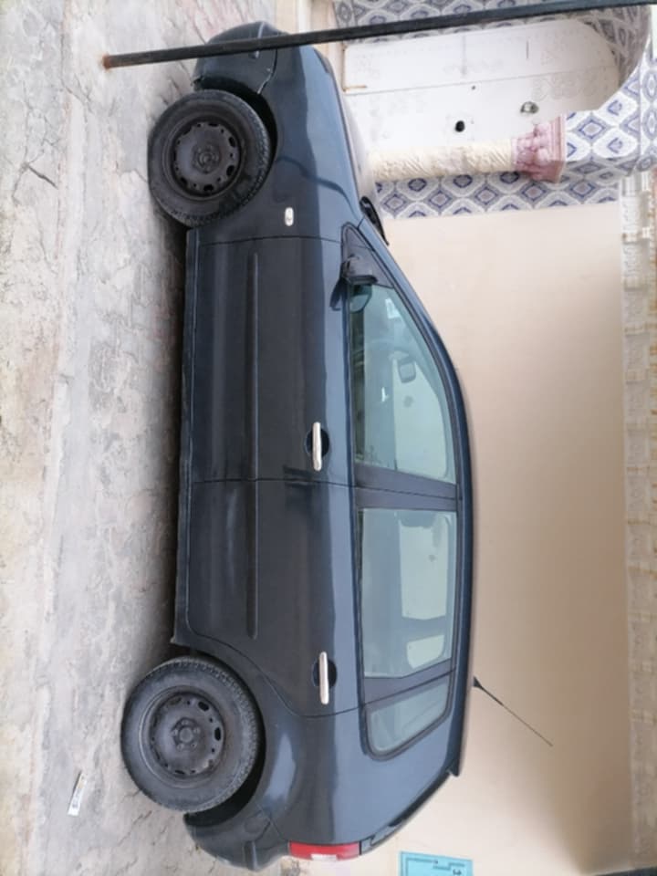 Degueche&nbsp;Cite Nouveau Stade&nbsp;Volkswagen&nbsp;Polo 5&nbsp;Occassion voiture