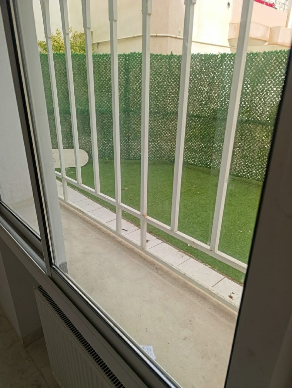 La Soukra&nbsp;La Soukra&nbsp;Location&nbsp;Appart. 2 pi�ces&nbsp;Joli s1 au rdc avec jardin