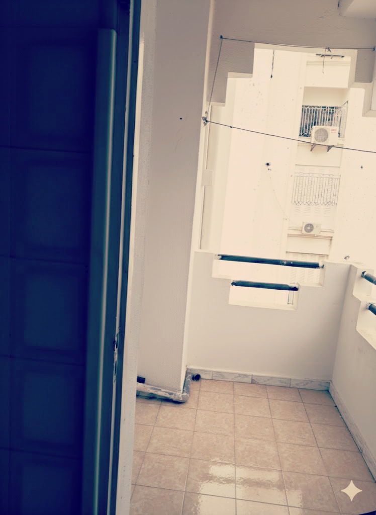 El Mourouj&nbsp;Residence Ibn Khaldoun&nbsp;Location&nbsp;Appart. 3 pi�ces&nbsp;Chambre individuelle disponible � mourouj 5