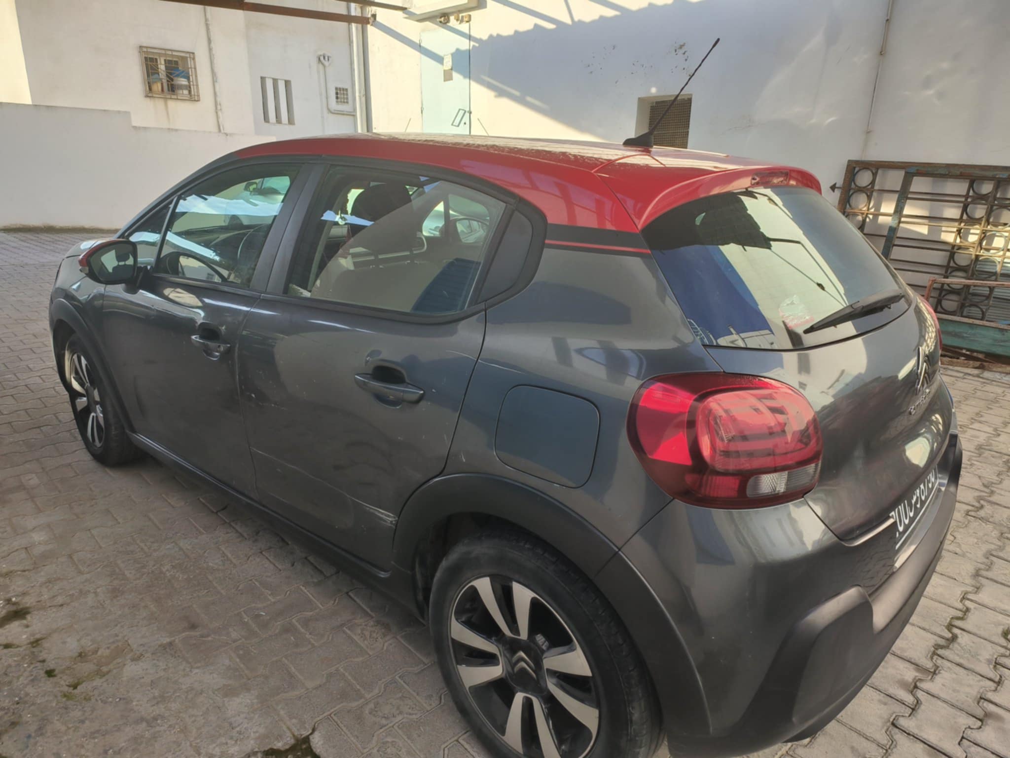 Ben Arous&nbsp;Ben Arous&nbsp;Citroen&nbsp;C3&nbsp;Voiture c3