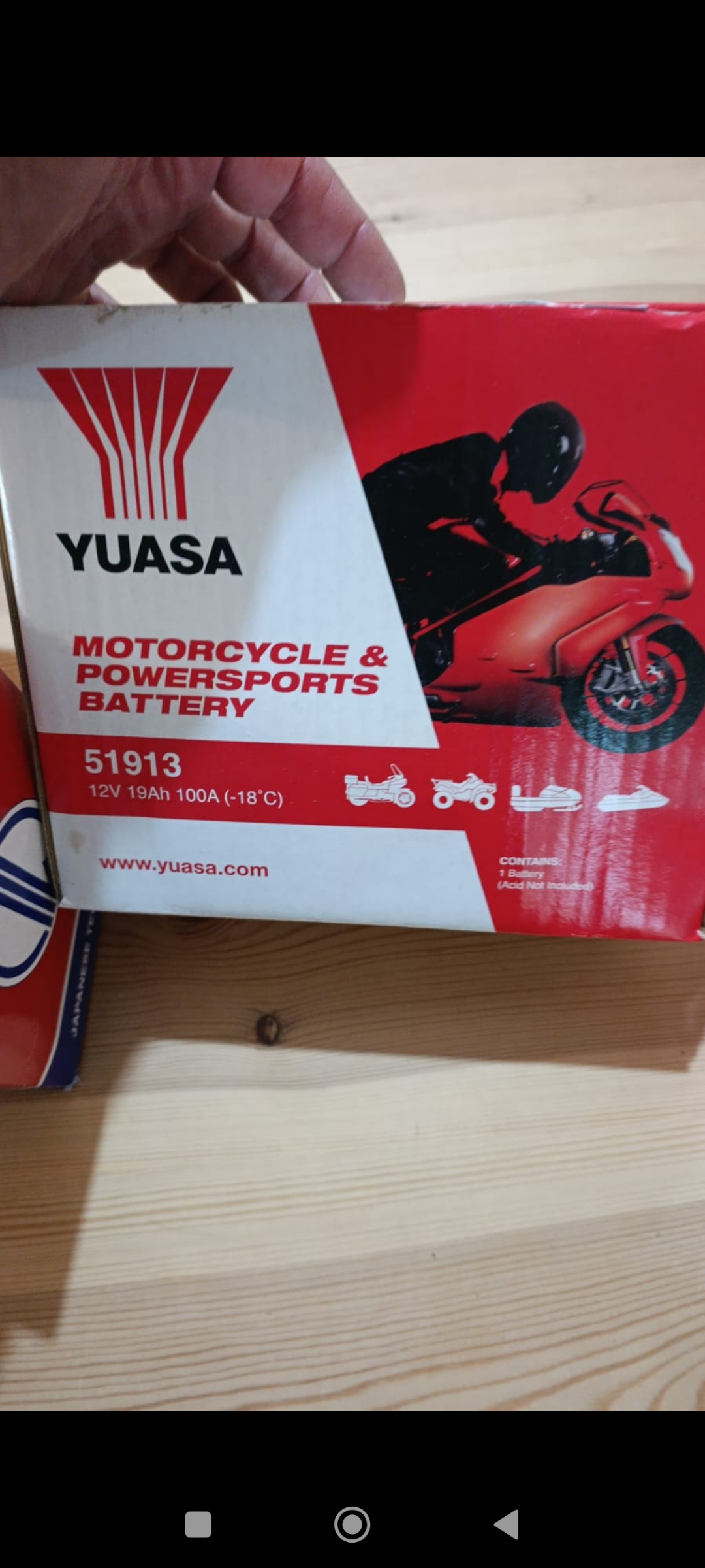 Raoued&nbsp;El Brarja&nbsp;Pi�ces D�tach�es&nbsp;Autres Pi�ces Auto&nbsp;Baterie de moto bmw