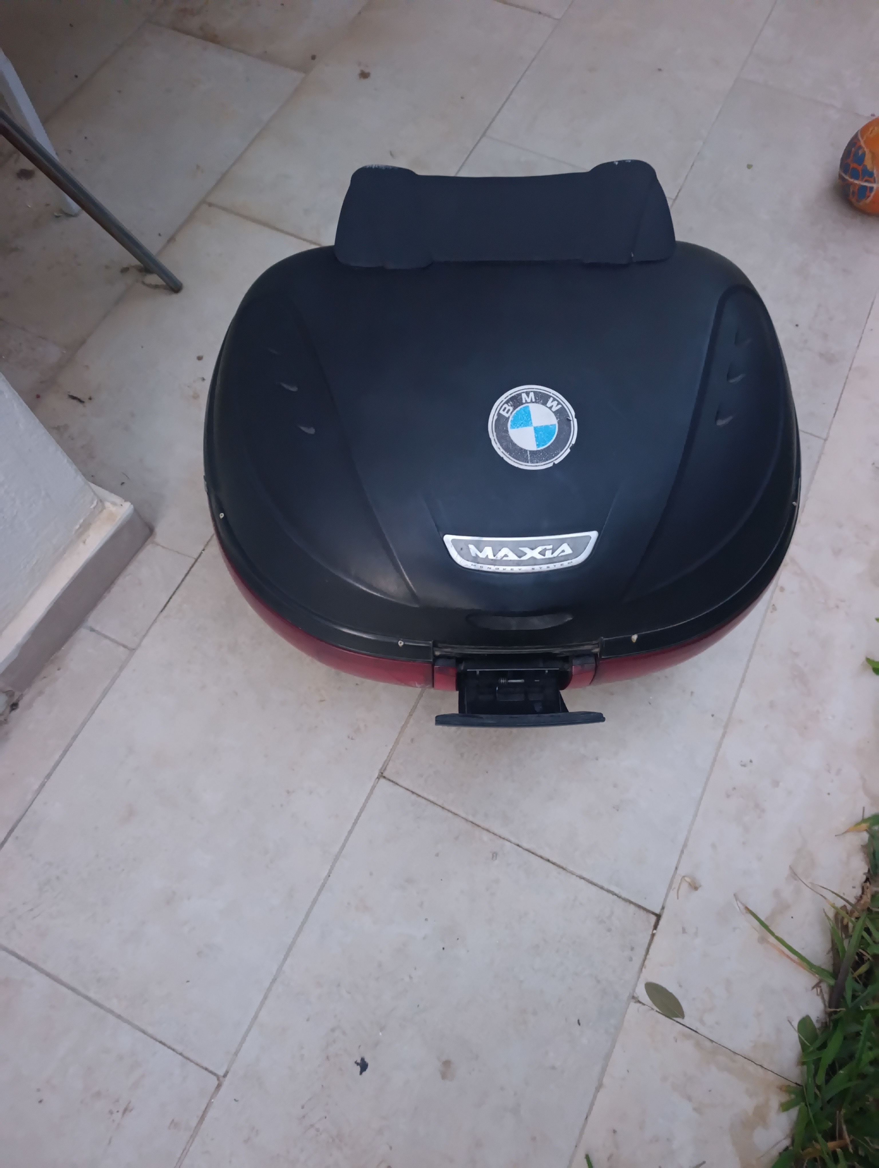 Raoued&nbsp;El Brarja&nbsp;Pi�ces D�tach�es&nbsp;Autres Pi�ces Auto&nbsp;Top caisse bmw