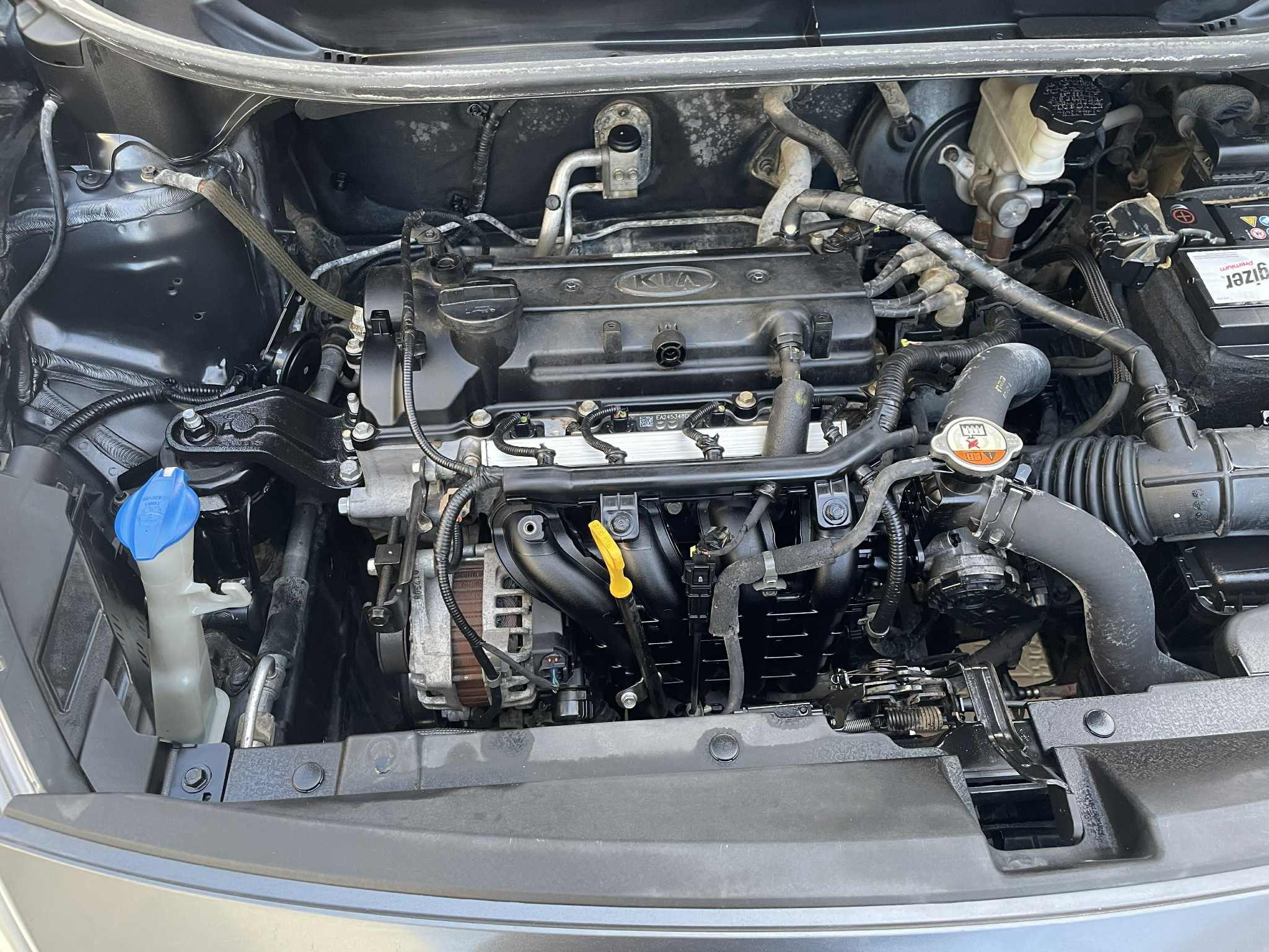 Sfax Ville&nbsp;Sidi Jilani&nbsp;Kia&nbsp;Rio&nbsp;Kia rio berline 2014 tr�s bon �tat 1�re main