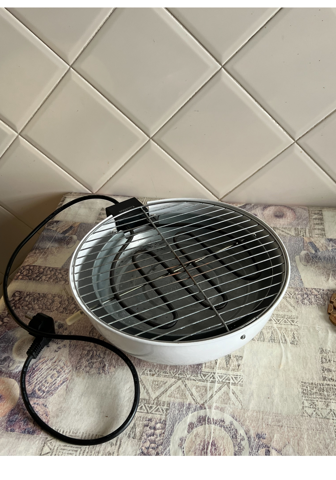 El Menzah&nbsp;El Manar 2&nbsp;Cuisini�re gaz&nbsp;Autre&nbsp;Barbecue �lectrique