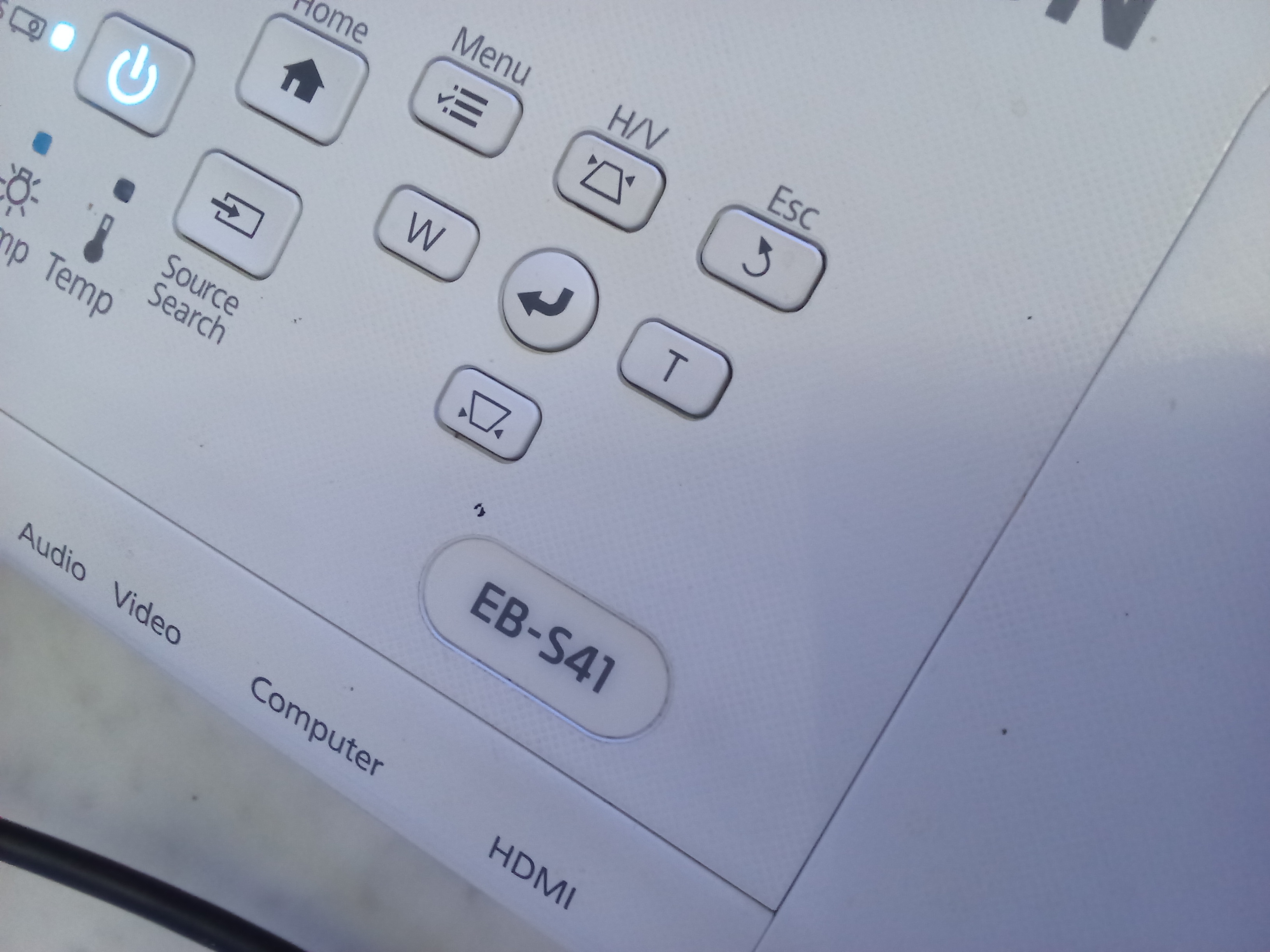 Ben Arous&nbsp;Ben Arous&nbsp;Autre&nbsp;Autre&nbsp;Videoprojecteur epson parfait