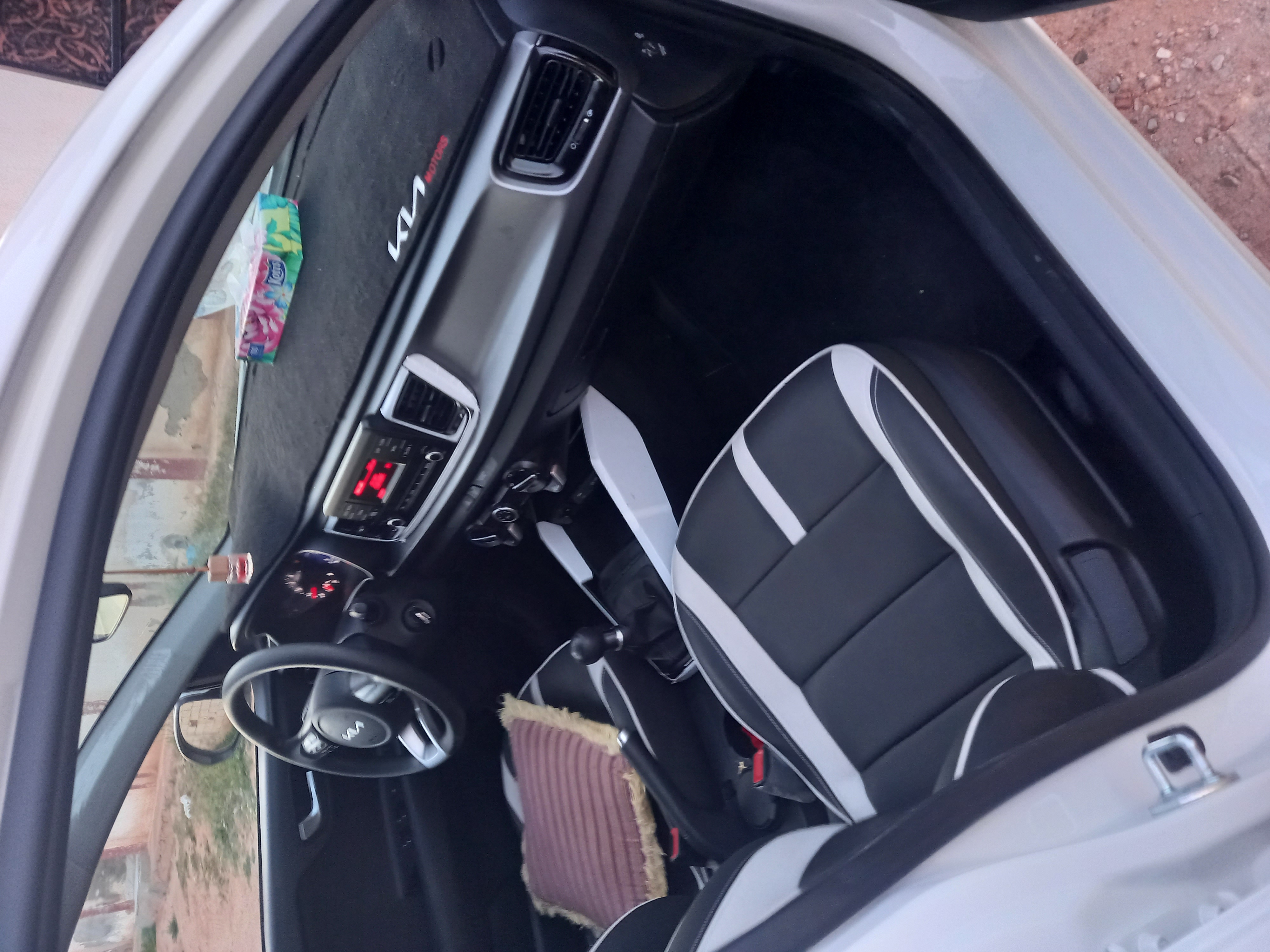 Medenine Nord&nbsp;Oum Ettamar&nbsp;Kia&nbsp;Rio&nbsp;Bonne chance