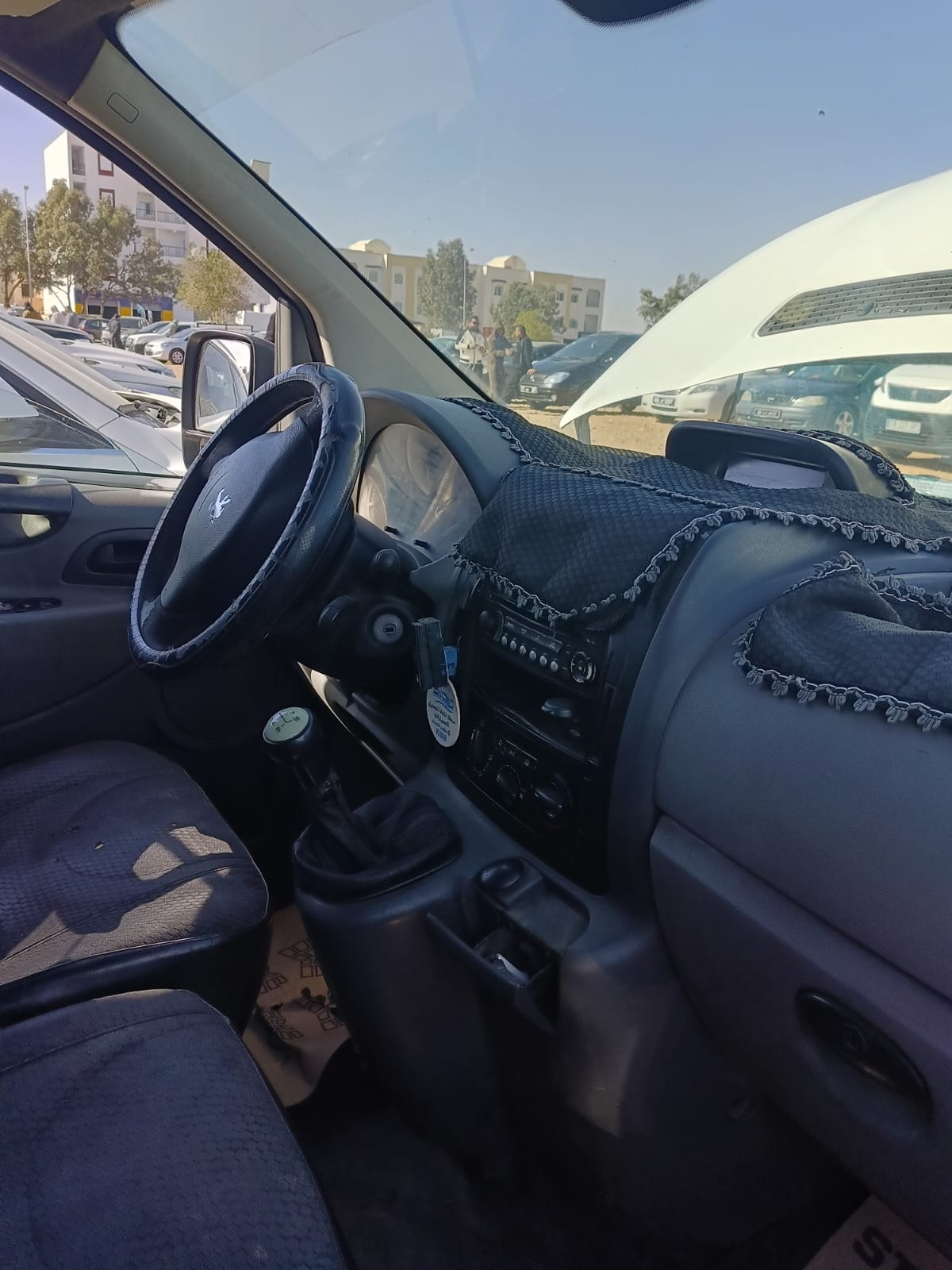 Tataouine Nord&nbsp;Cite Abbes&nbsp;Peugeot&nbsp;Expert&nbsp;Peugeot expert