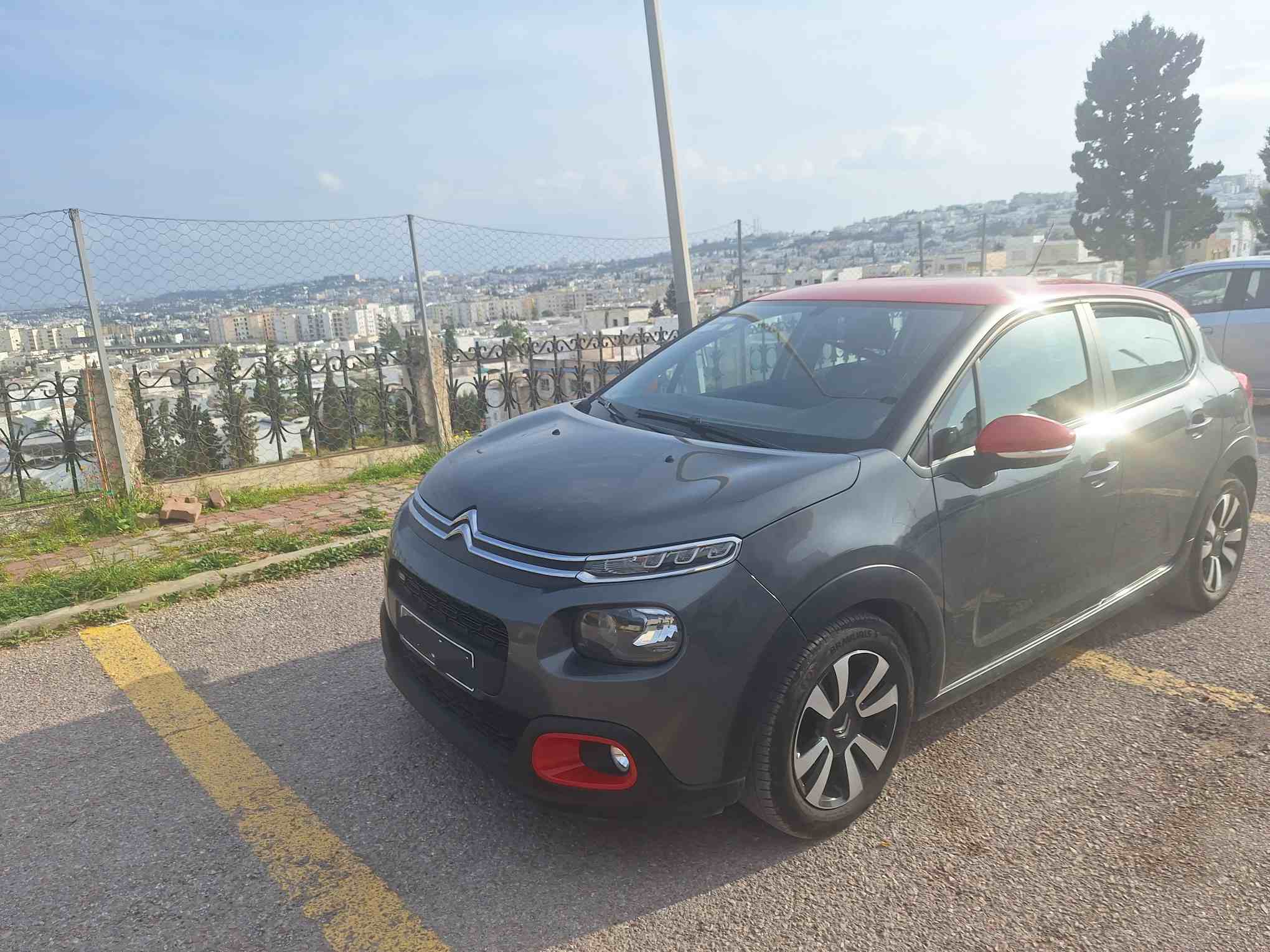 Ariana Ville&nbsp;Cite Ennasr 2&nbsp;Citroen&nbsp;C3&nbsp;Citroen  c3  tr�s bonne occasion