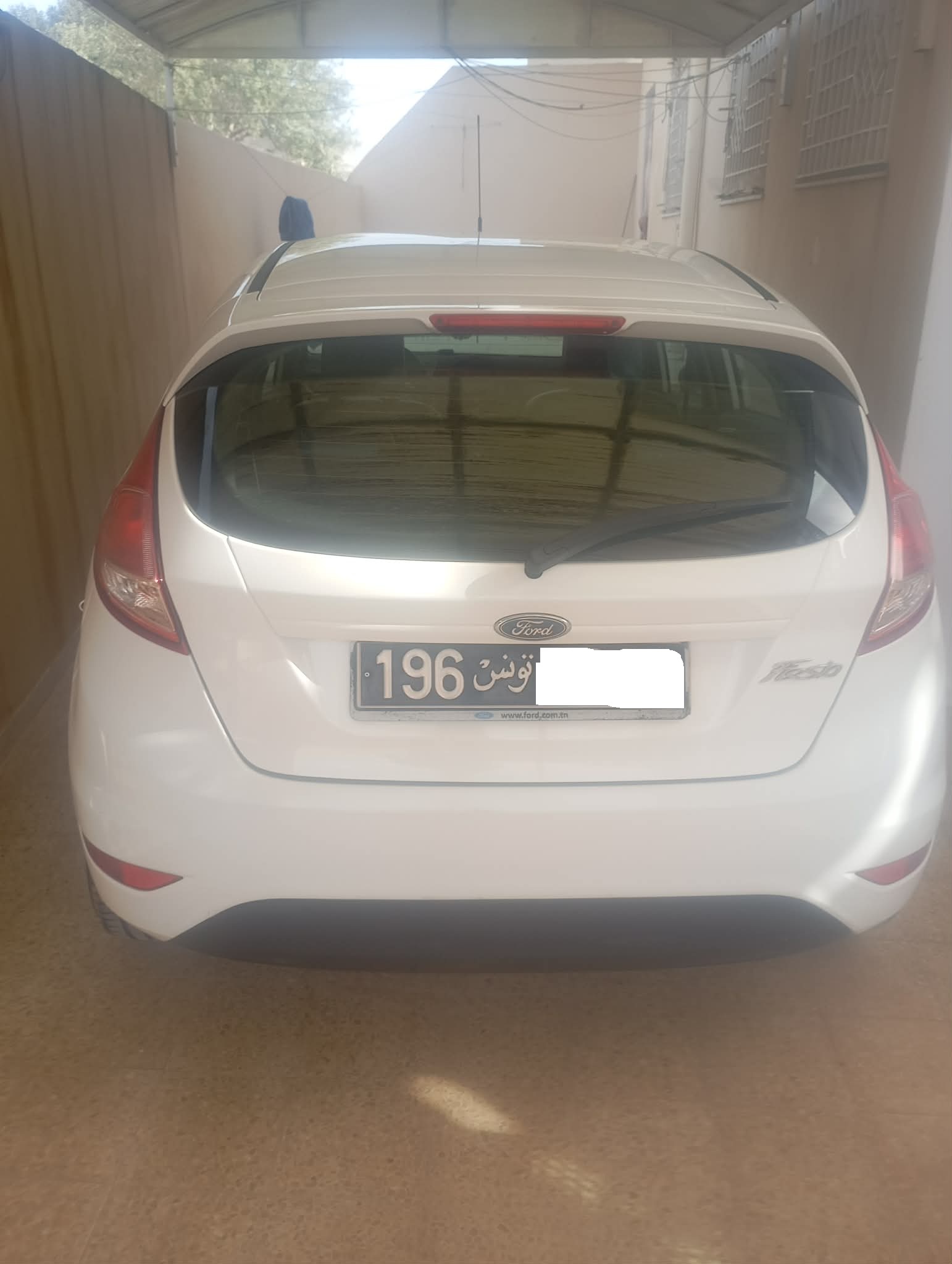 Sakiet Ezzit&nbsp;Sakiet Ezzit&nbsp;Ford&nbsp;Fiesta&nbsp;Voiture 1�re main