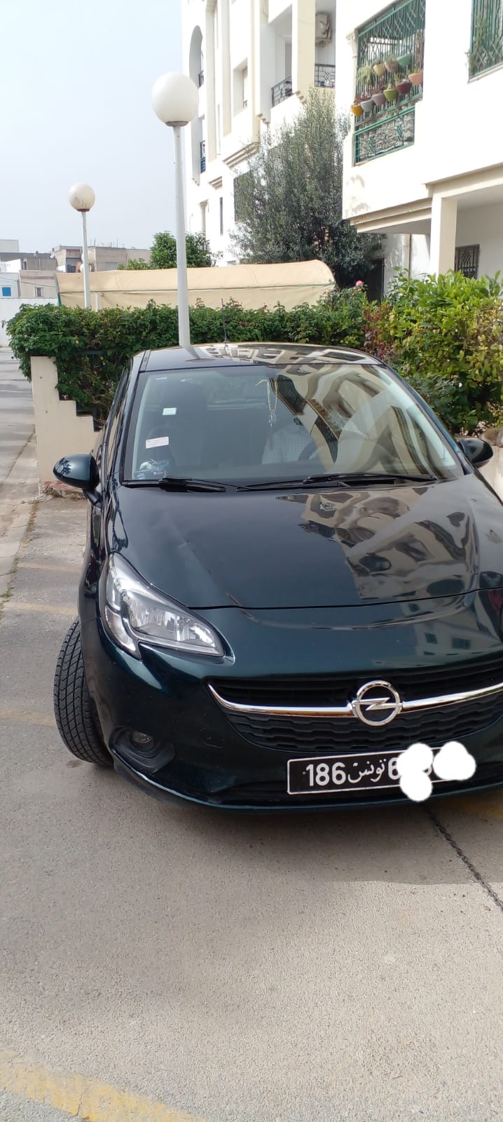Opel&nbsp;Corsa - Tunisie