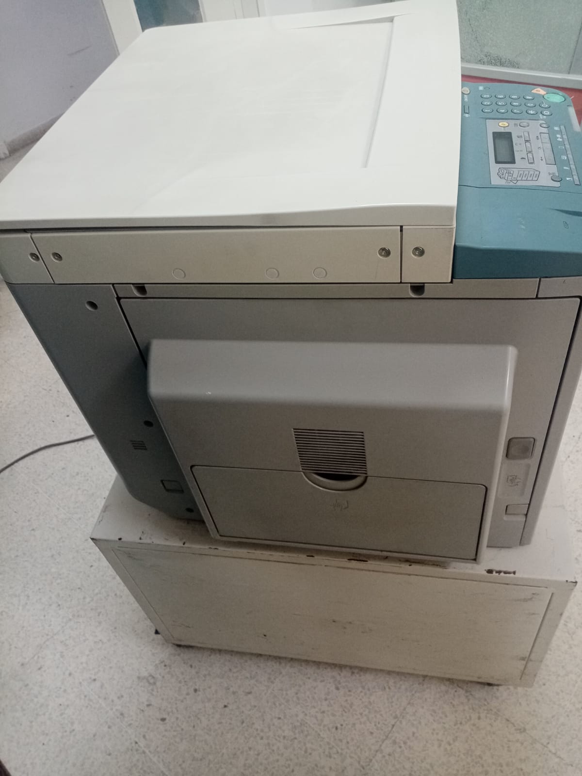 La Marsa&nbsp;Berge Du Lac&nbsp;Imprimantes&nbsp;Autre&nbsp;Photocopieur canon ir2016j  avec scole