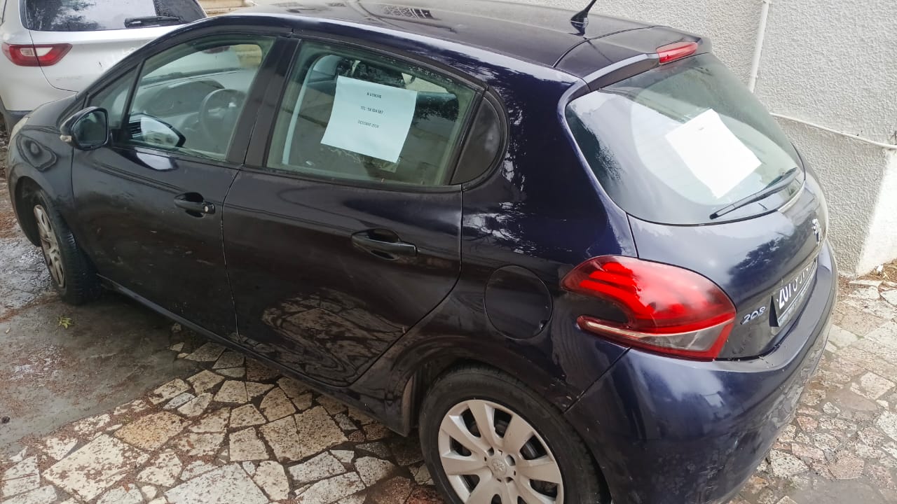 El Menzah&nbsp;Mutuelle Ville&nbsp;Peugeot&nbsp;208&nbsp;Peugeot 208 octobre 2018 premiere main